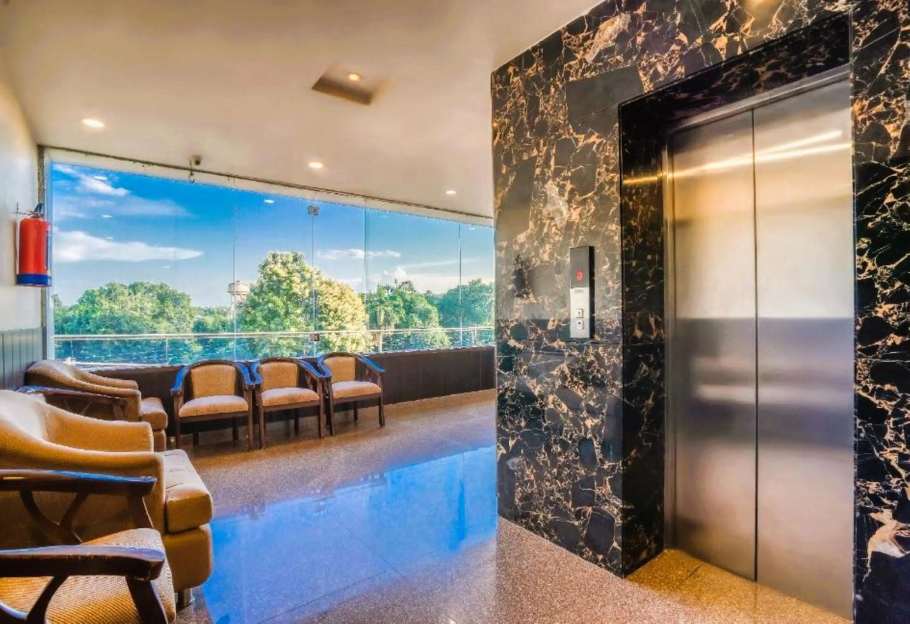 Seating area in Hotel Manas Continental Gorakhpur