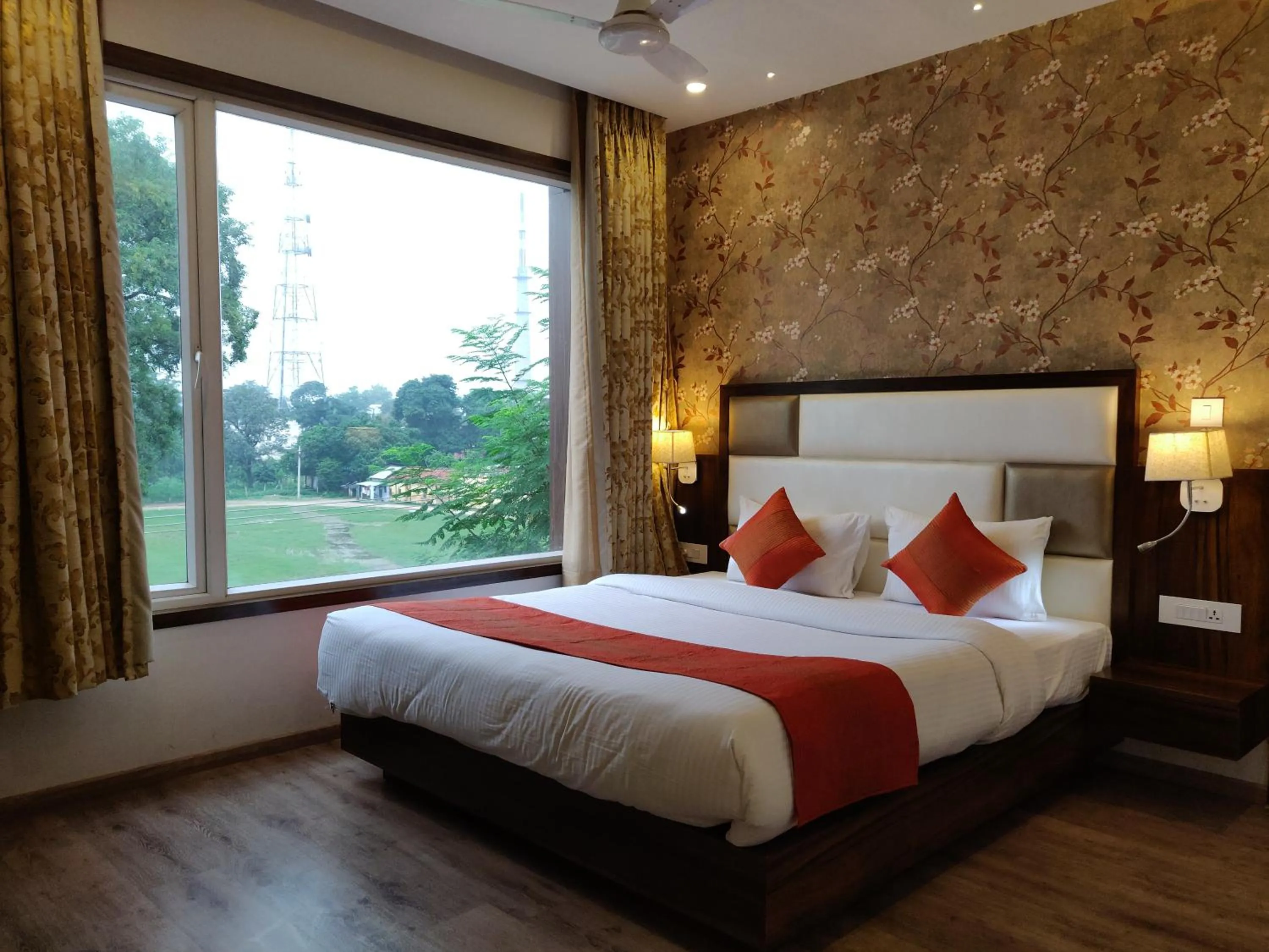 Bedroom, Bed in Yelchiko