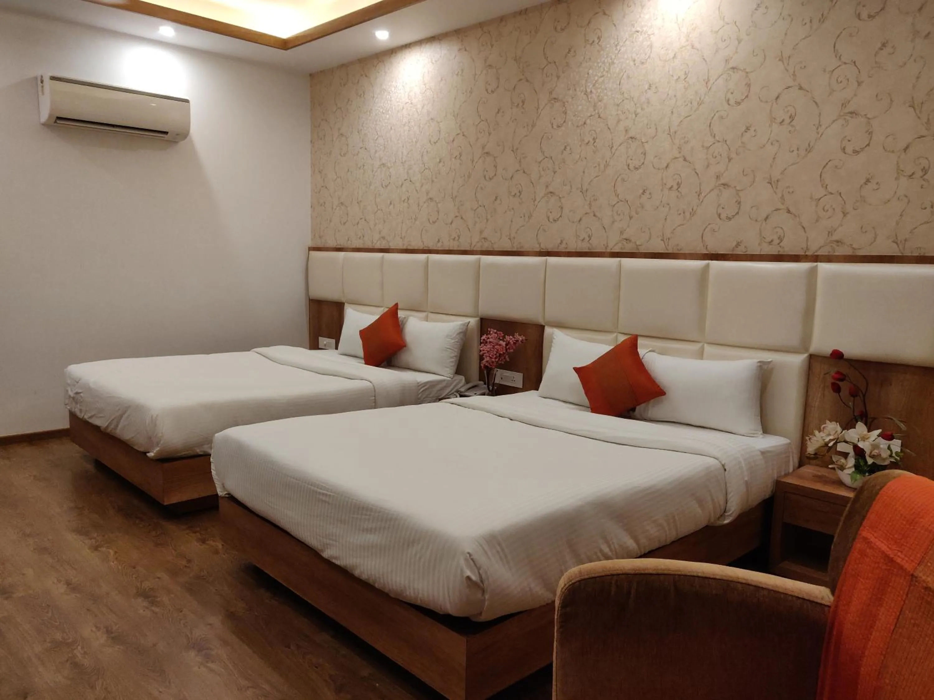 Bedroom, Bed in Yelchiko