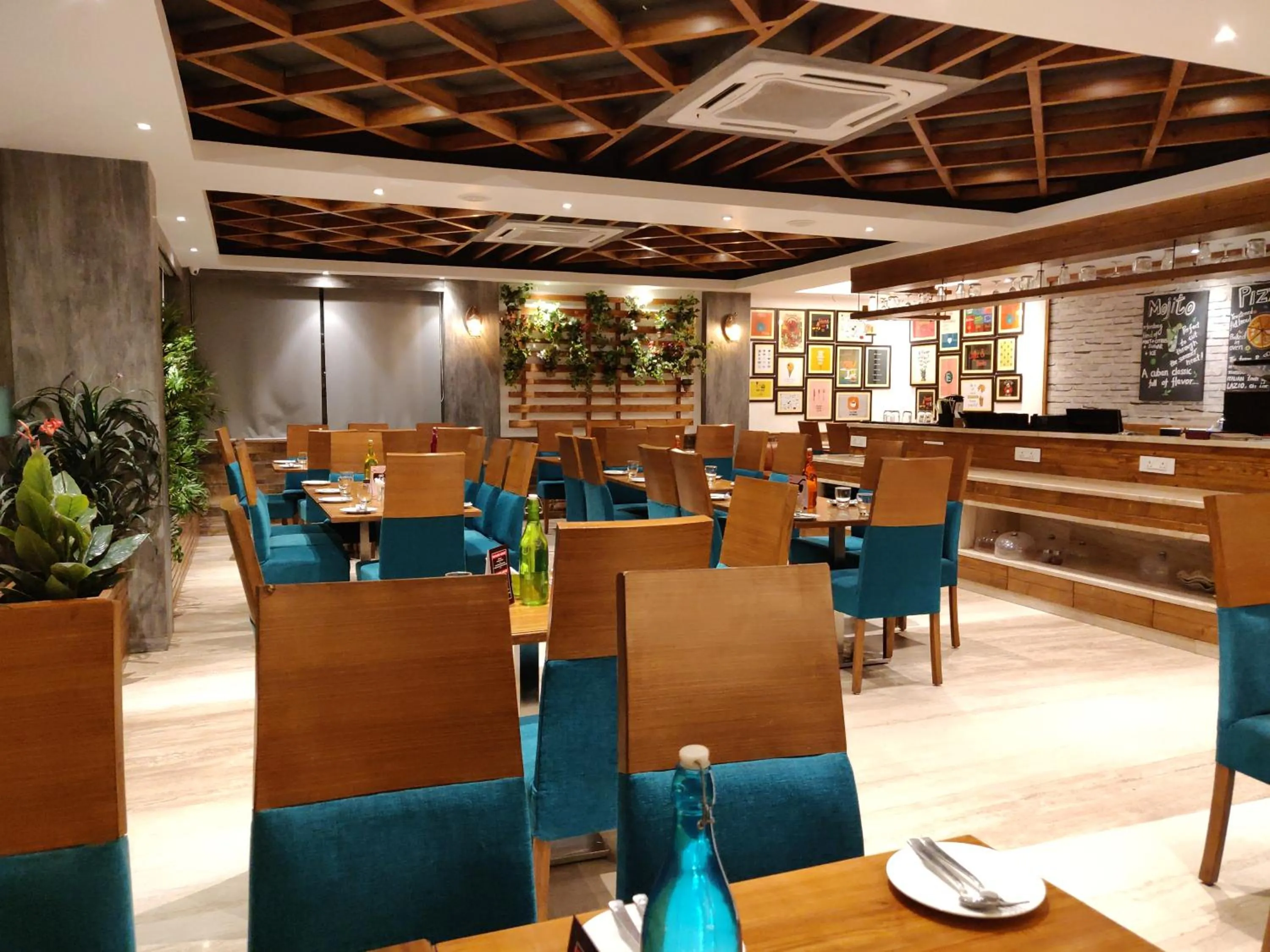 Restaurant/places to eat in Yelchiko