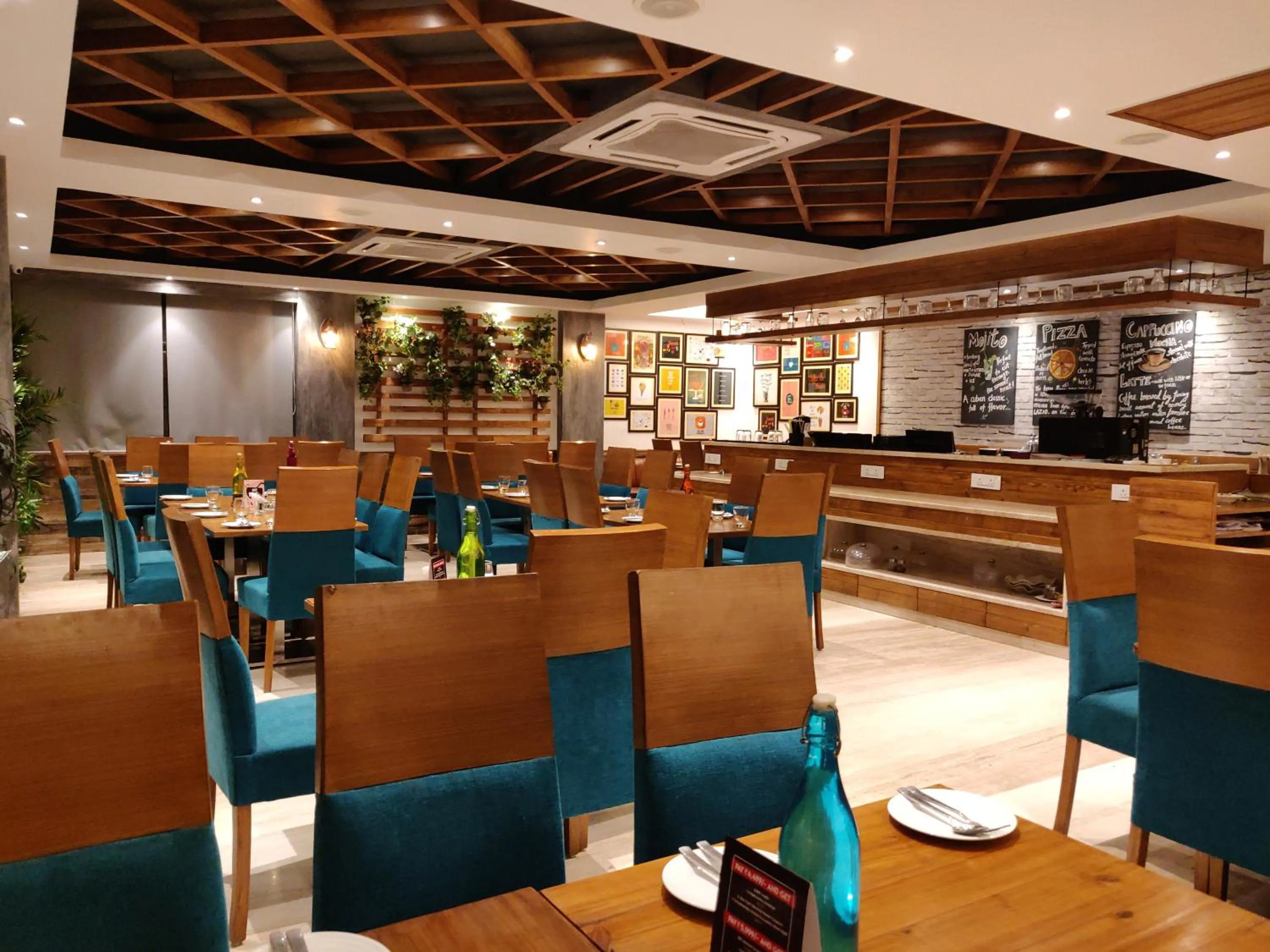 Restaurant/places to eat in Yelchiko