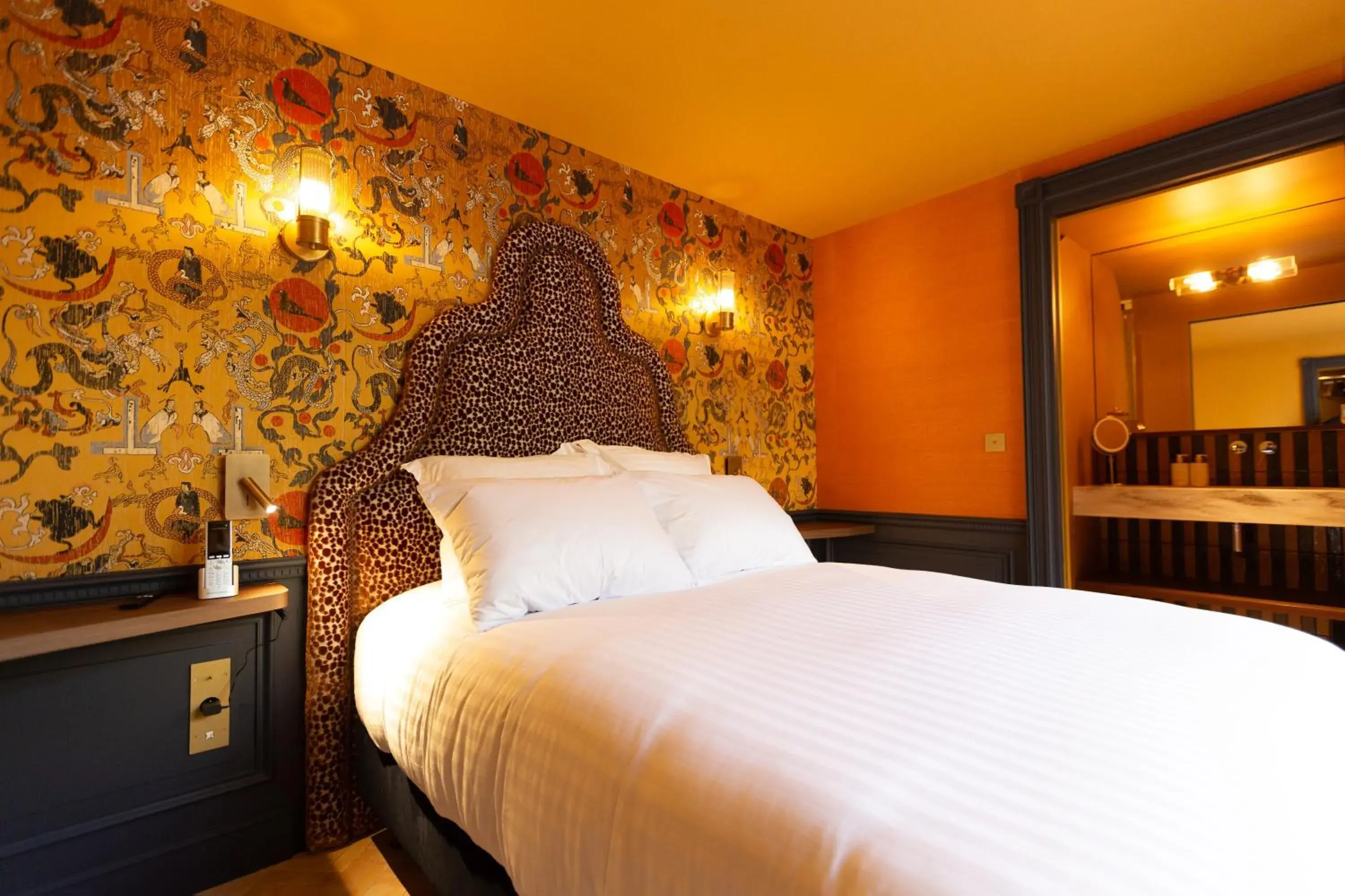 Queen Room in Hôtel La Particulière Queen Room in Hôtel La Particulière