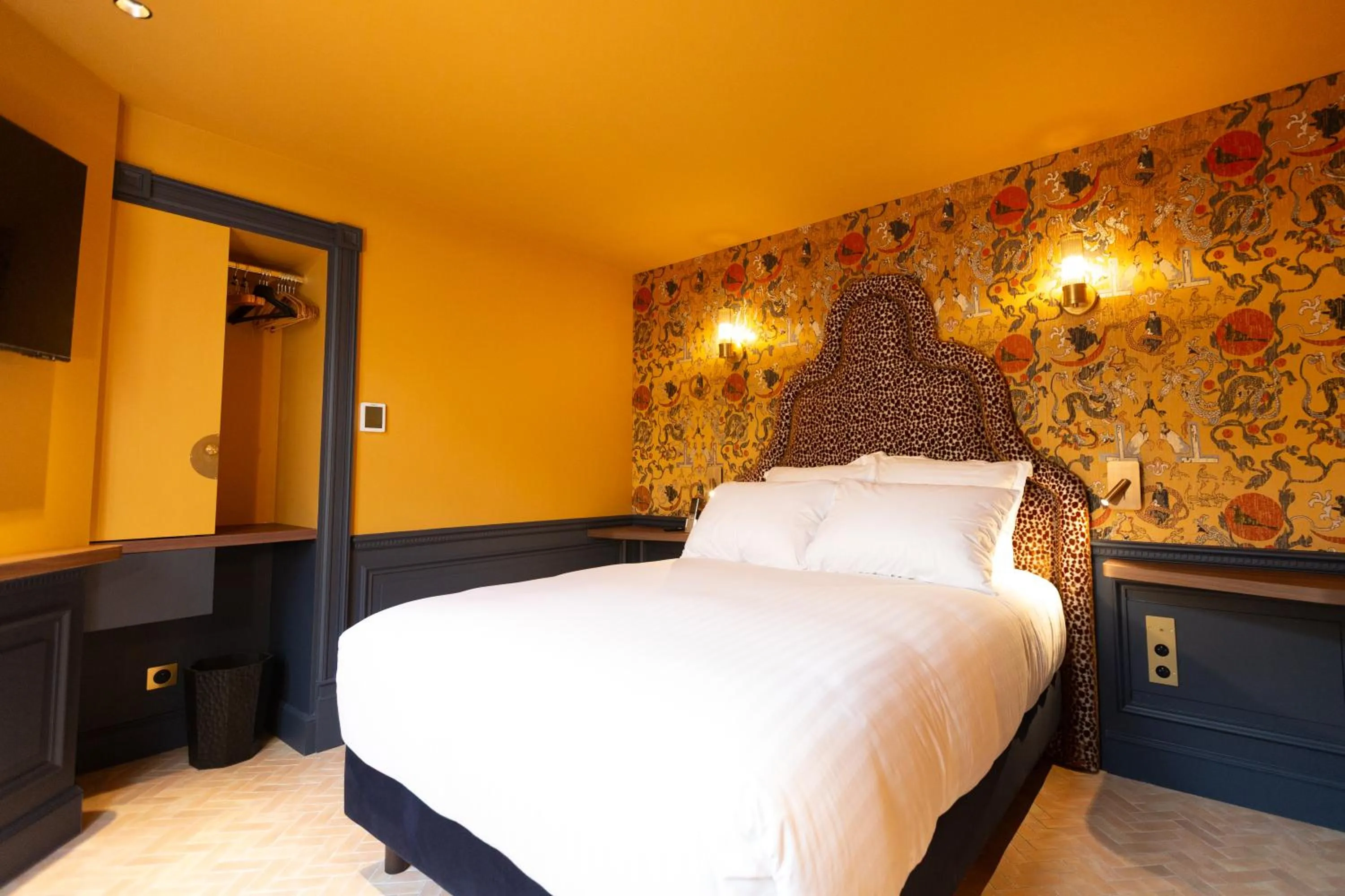 Bed in Hôtel La Particulière