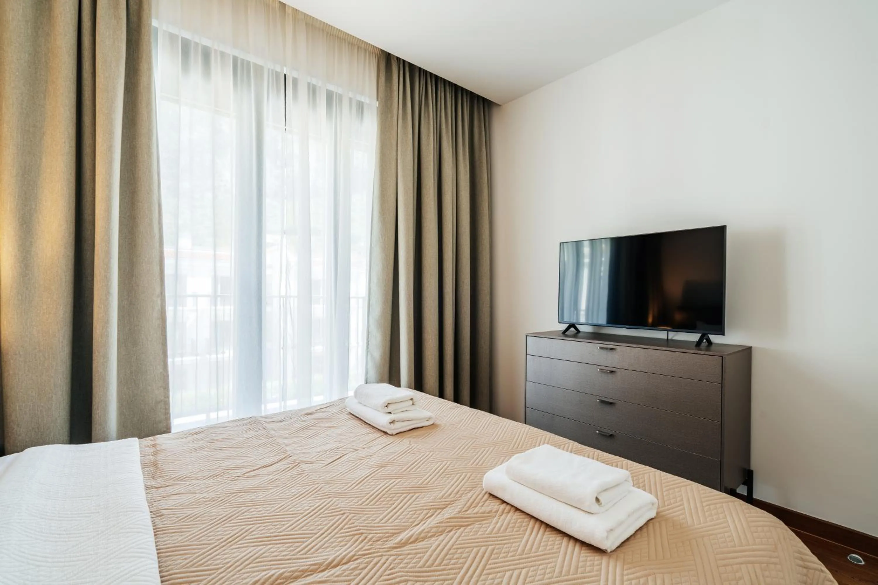 Bed in Risan Bay