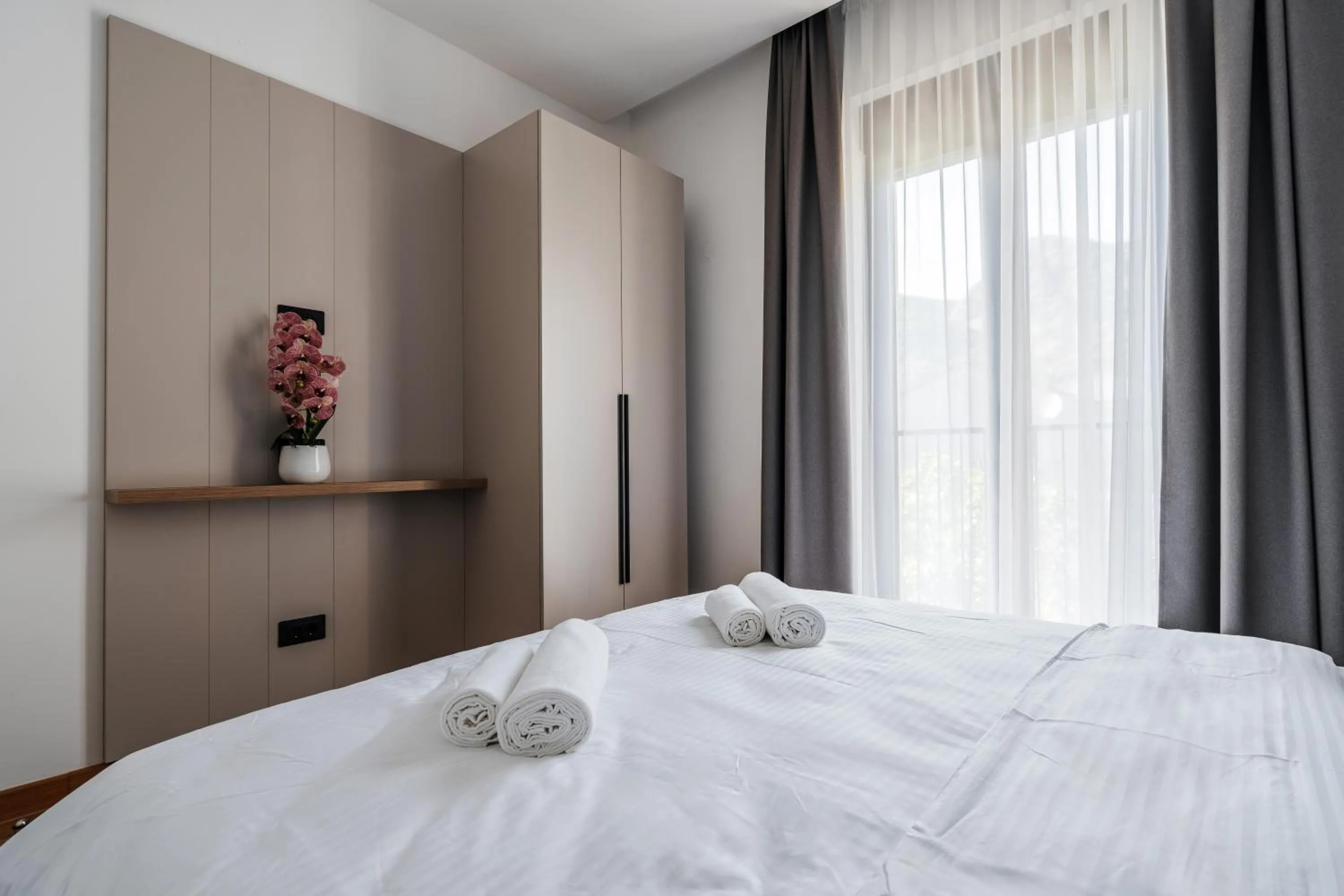 Bed in Risan Bay