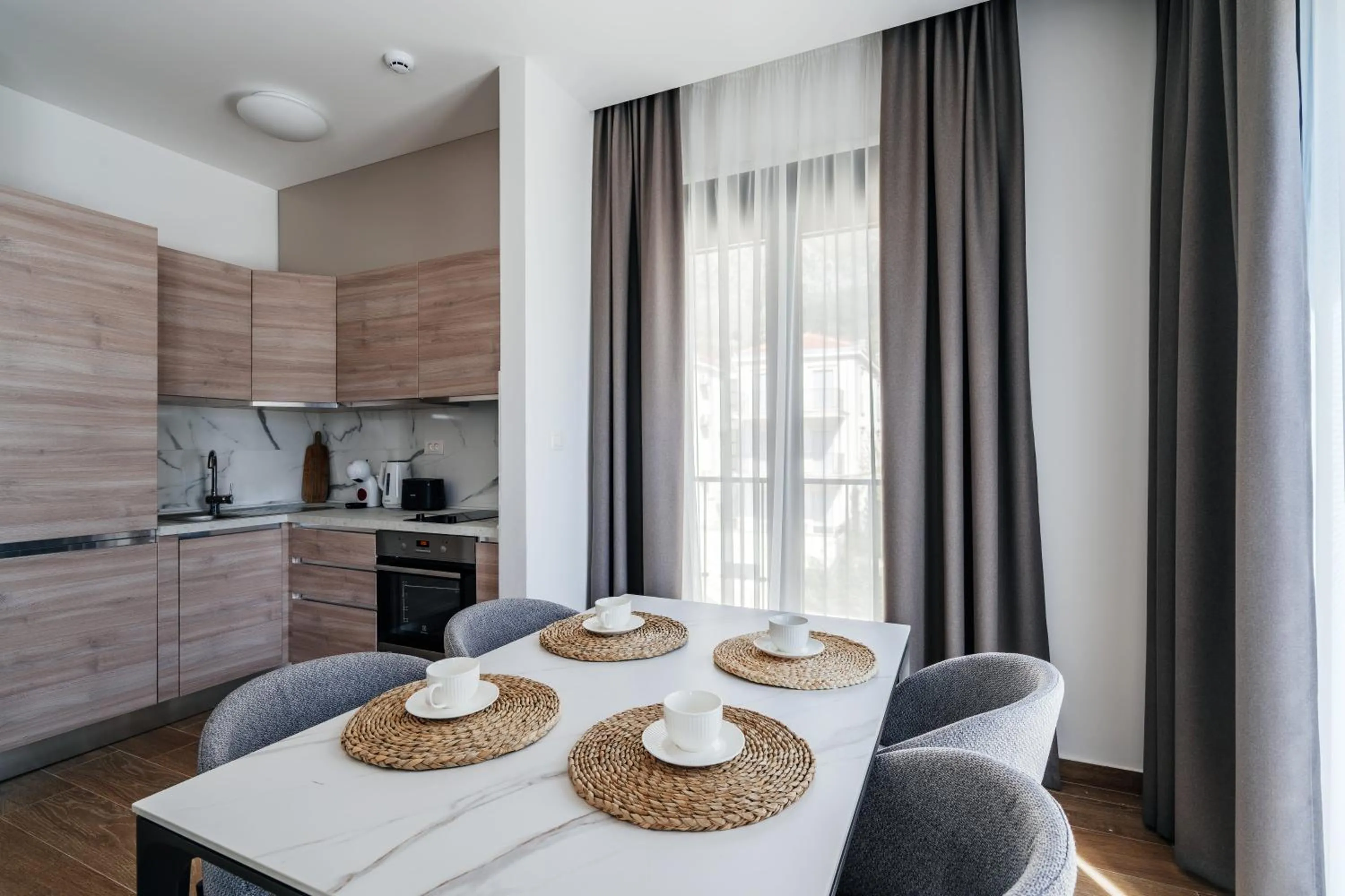 Kitchen or kitchenette in Risan Bay
