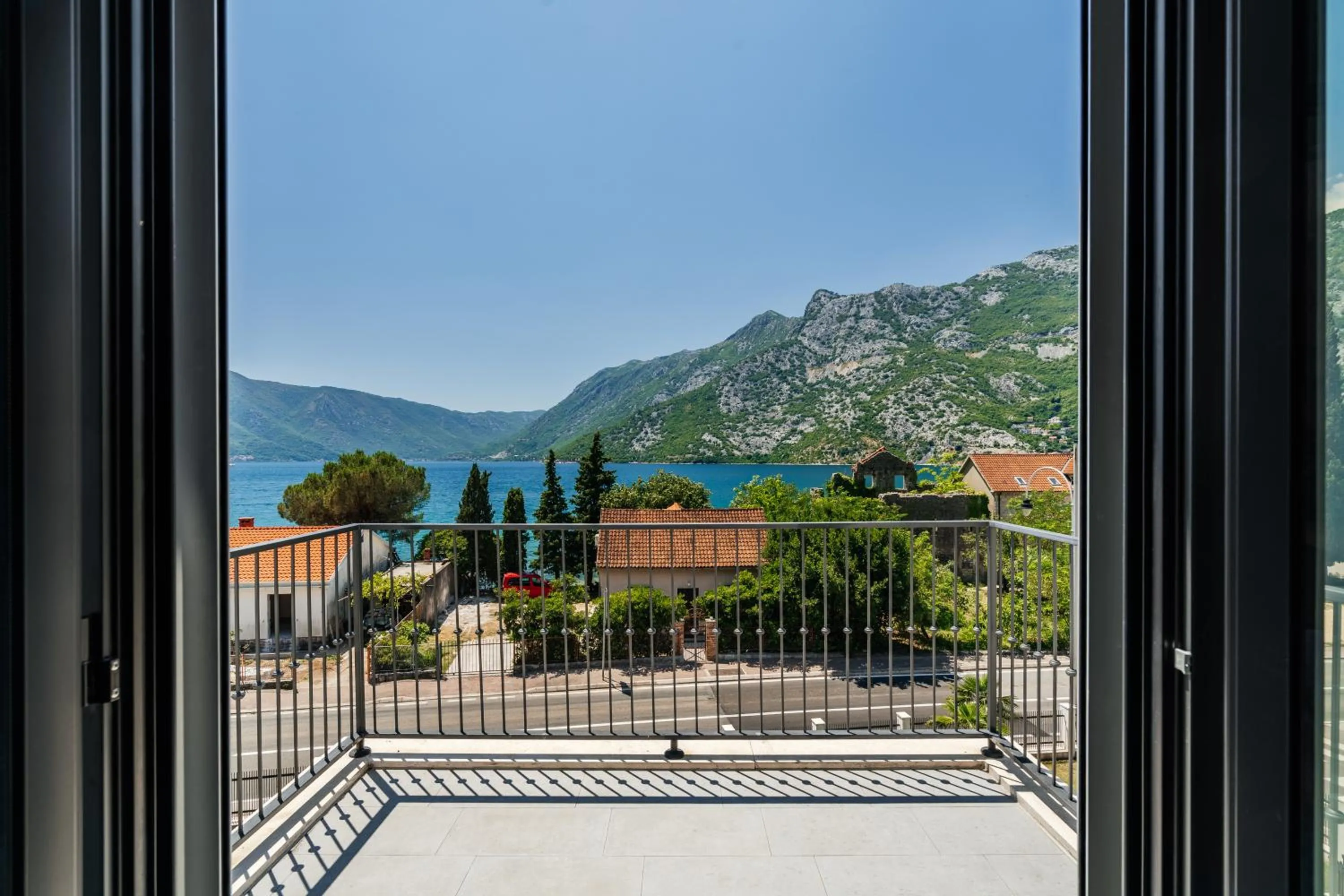 Balcony/Terrace in Risan Bay