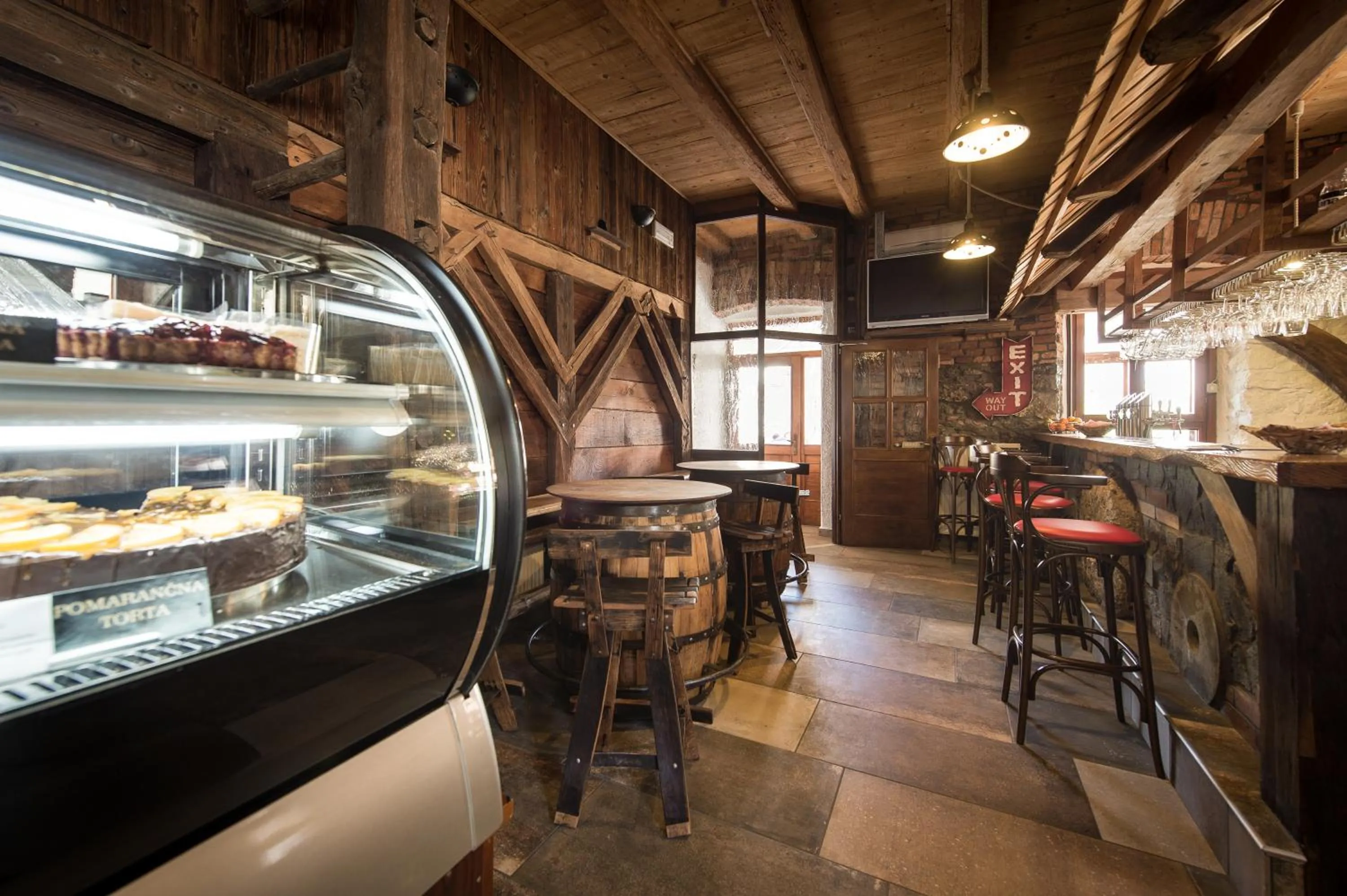 Lounge or bar in Hotel Pri mostu