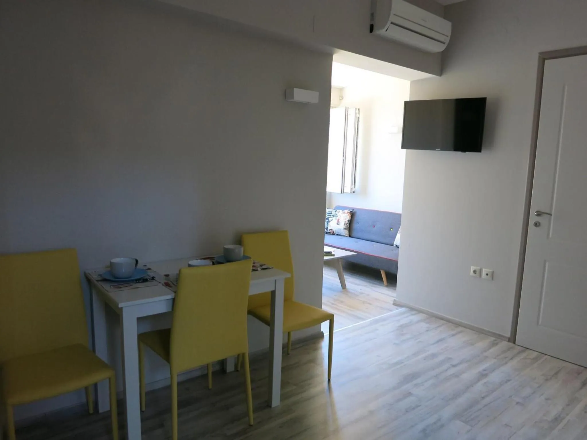 Dining area in Pantheon Aparthotel