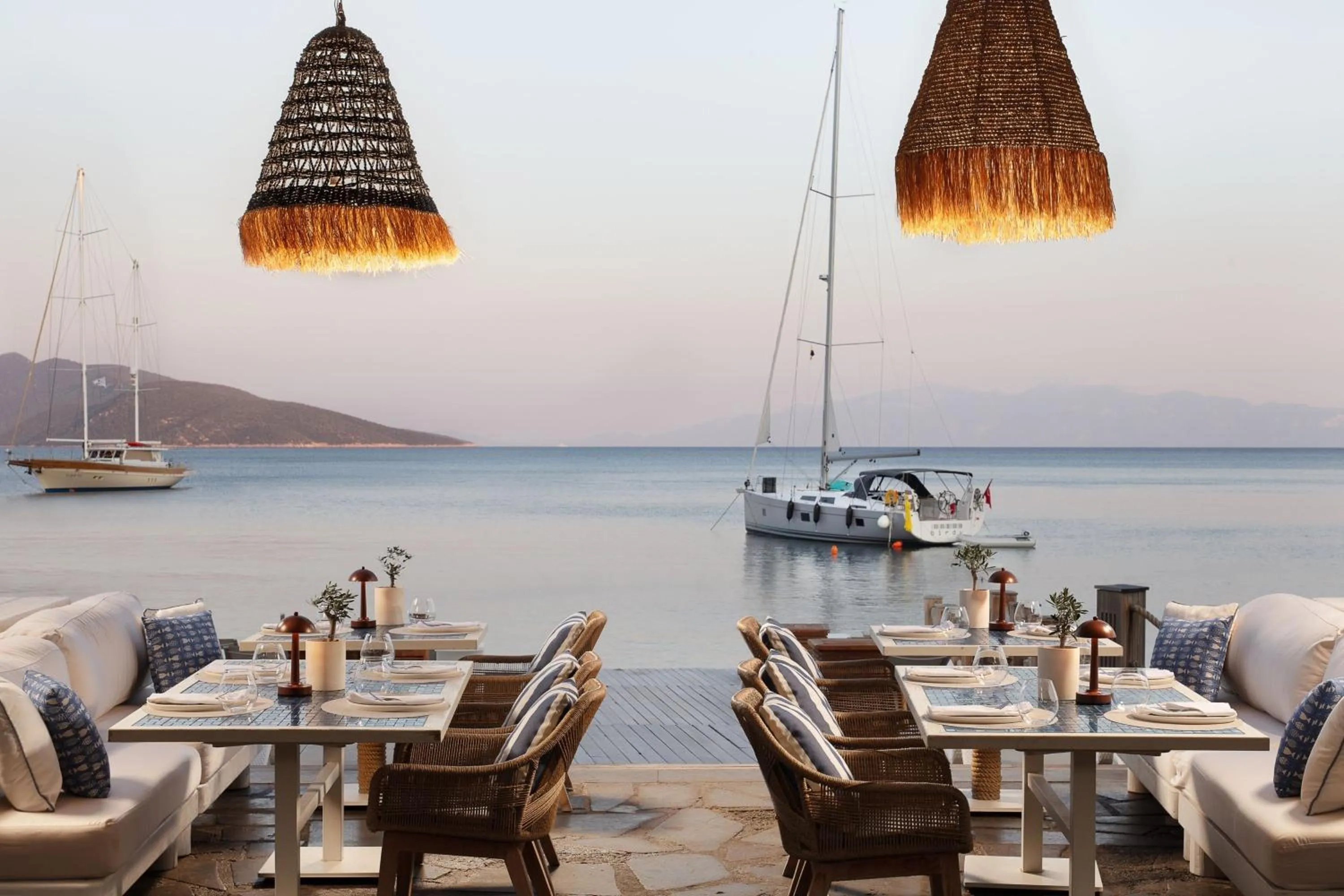 Lounge or bar in Caresse, a Luxury Collection Resort & Spa, Bodrum