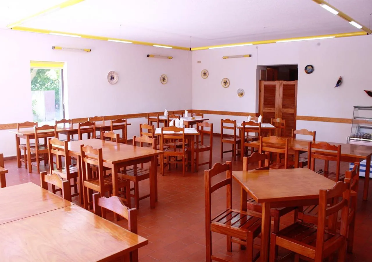 Restaurant/places to eat in Parque de Campismo Orbitur Mira