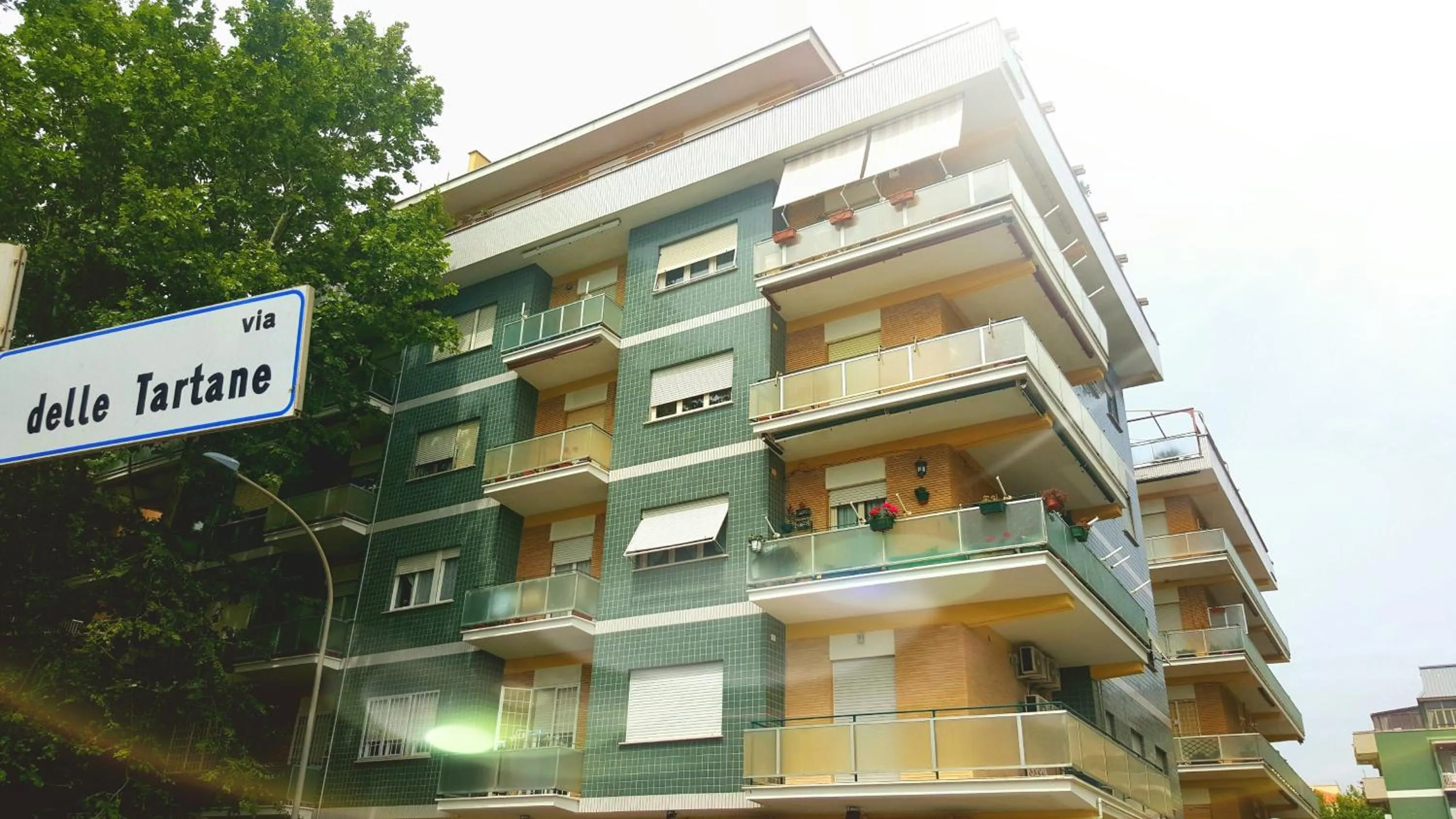 Property building in Il Mare Di Roma