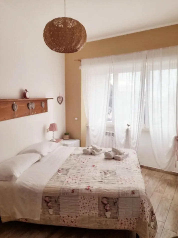 Bedroom, Bed in Il Mare Di Roma