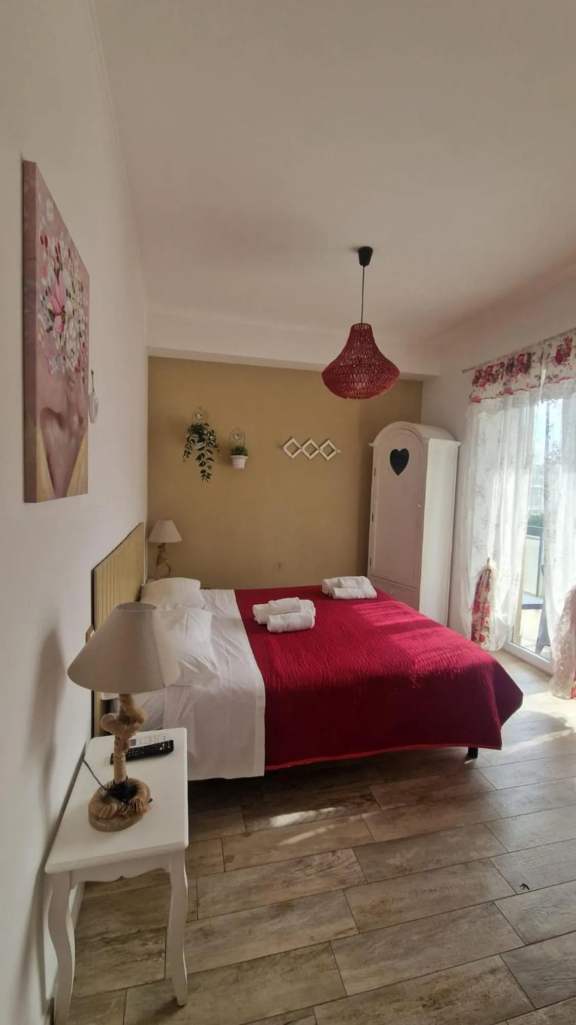 Photo of the whole room, Bed in Il Mare Di Roma