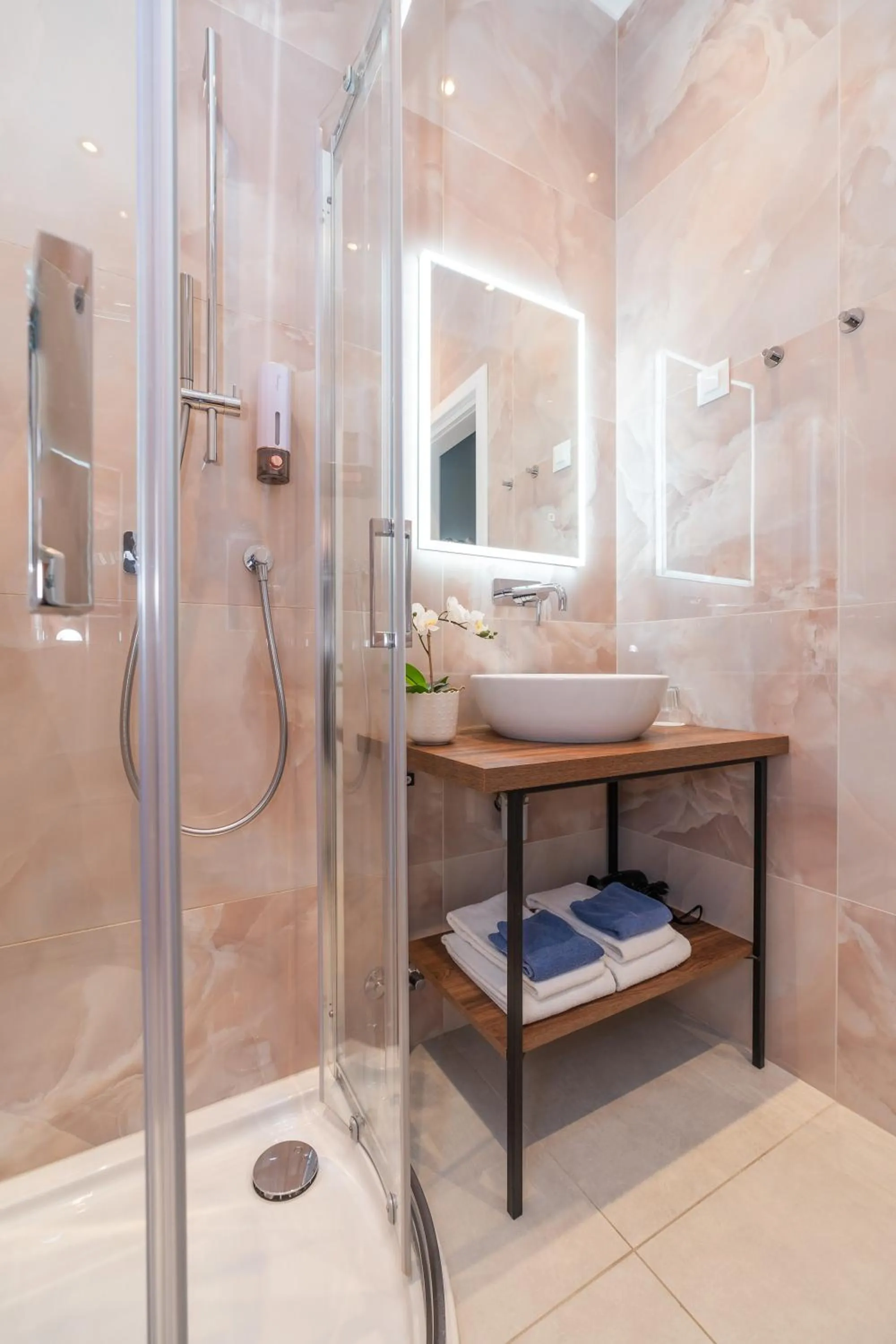 Bathroom in Casablanca Boutique Bed&Breakfast