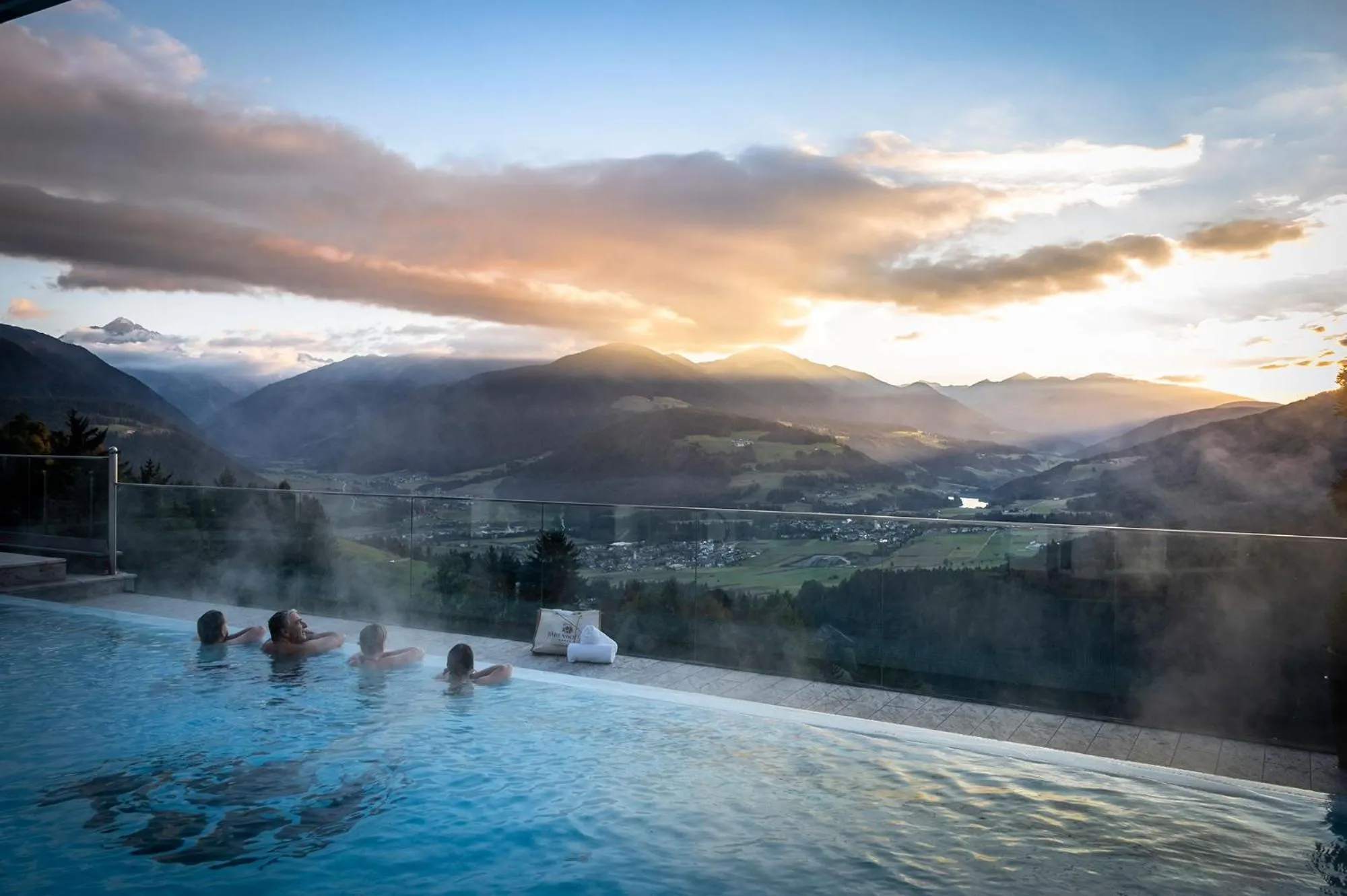 Swimming pool in Bärenhotel
