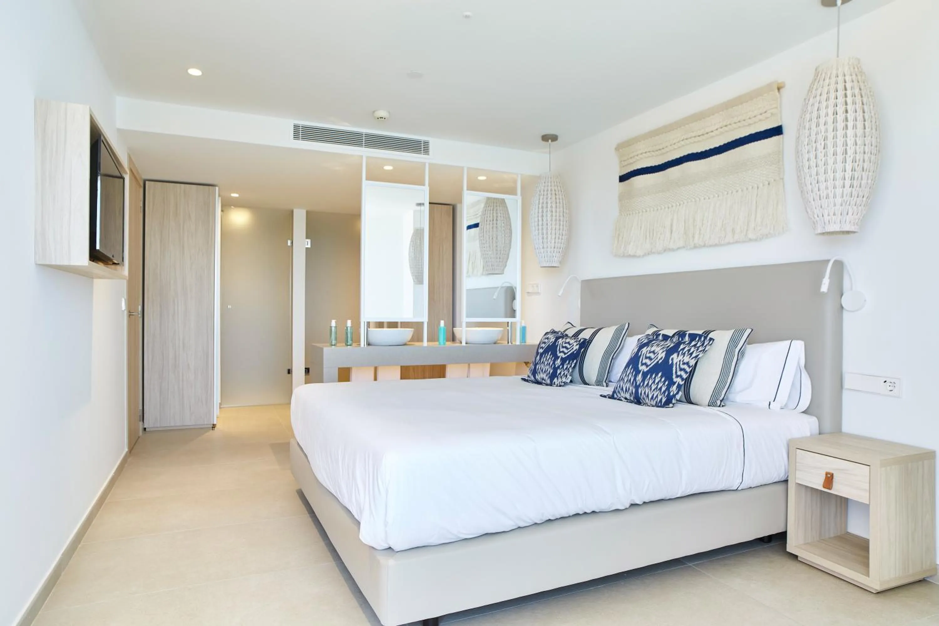 Bathroom, Bed in Can Salia