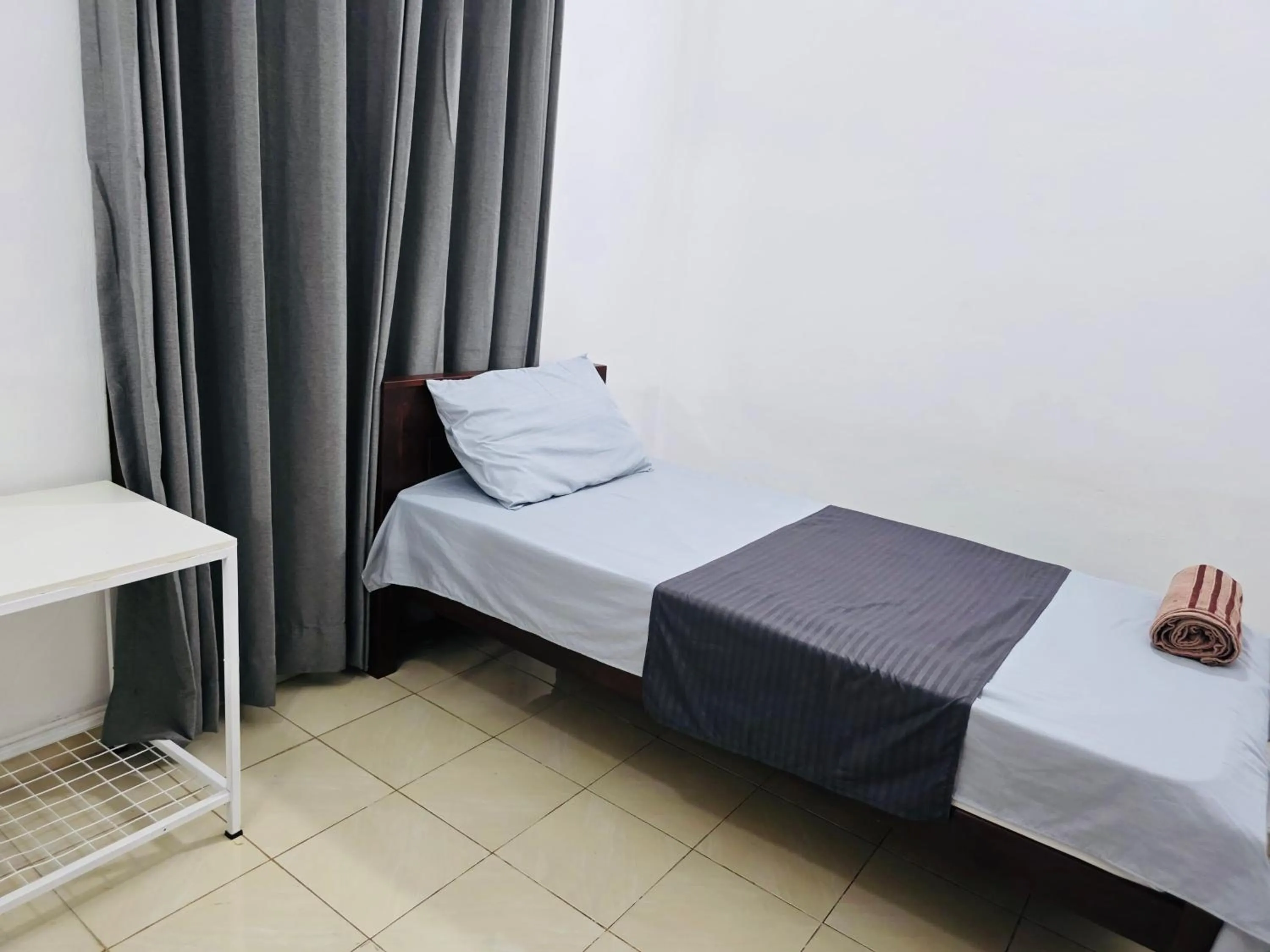 Hotel Jay R