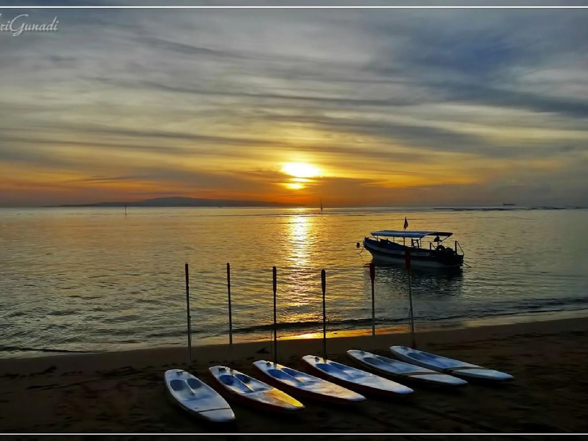 Beach in Double N Guesthouse Sanur Bali