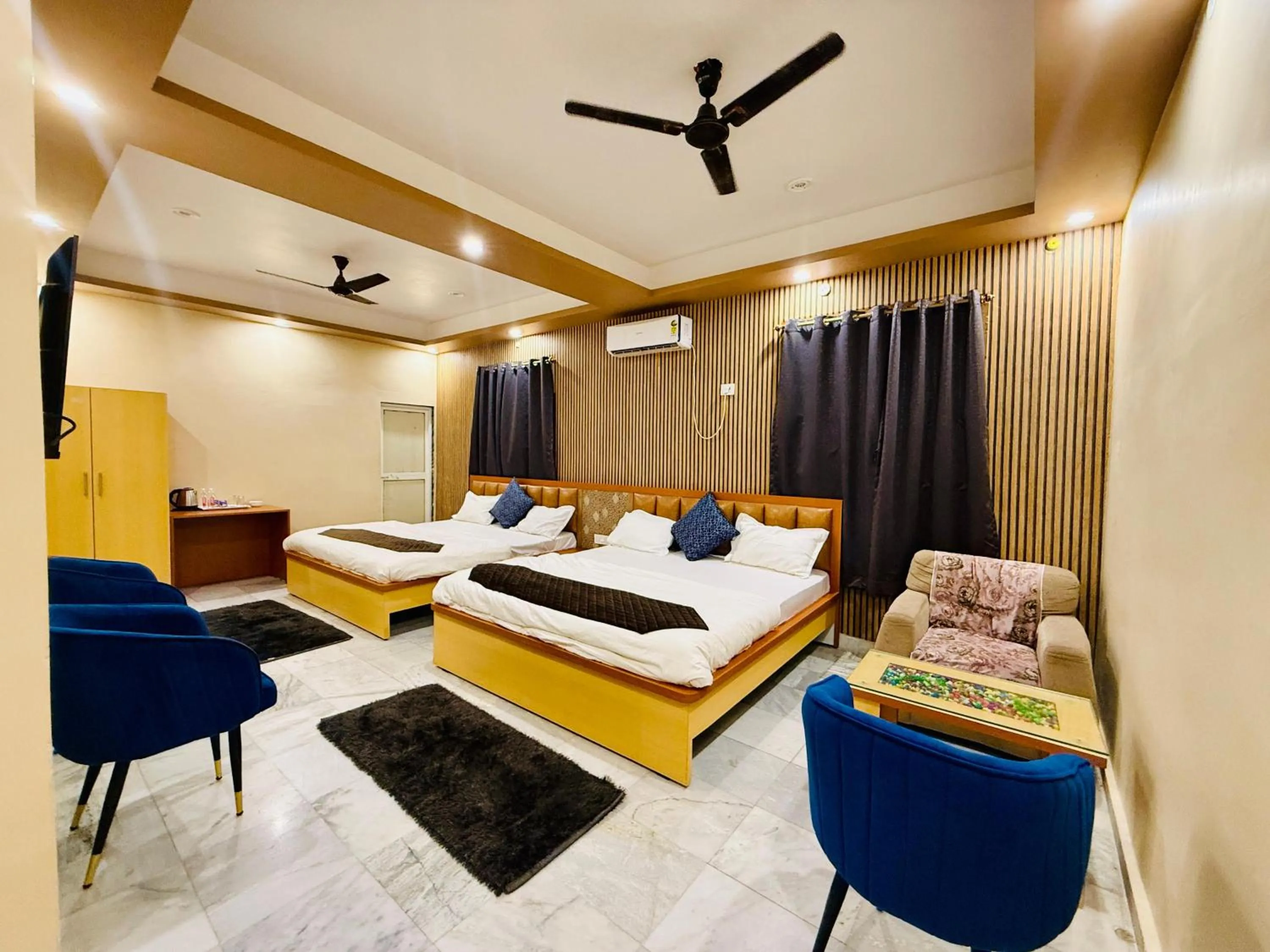 The ARL Hotels & Banquets