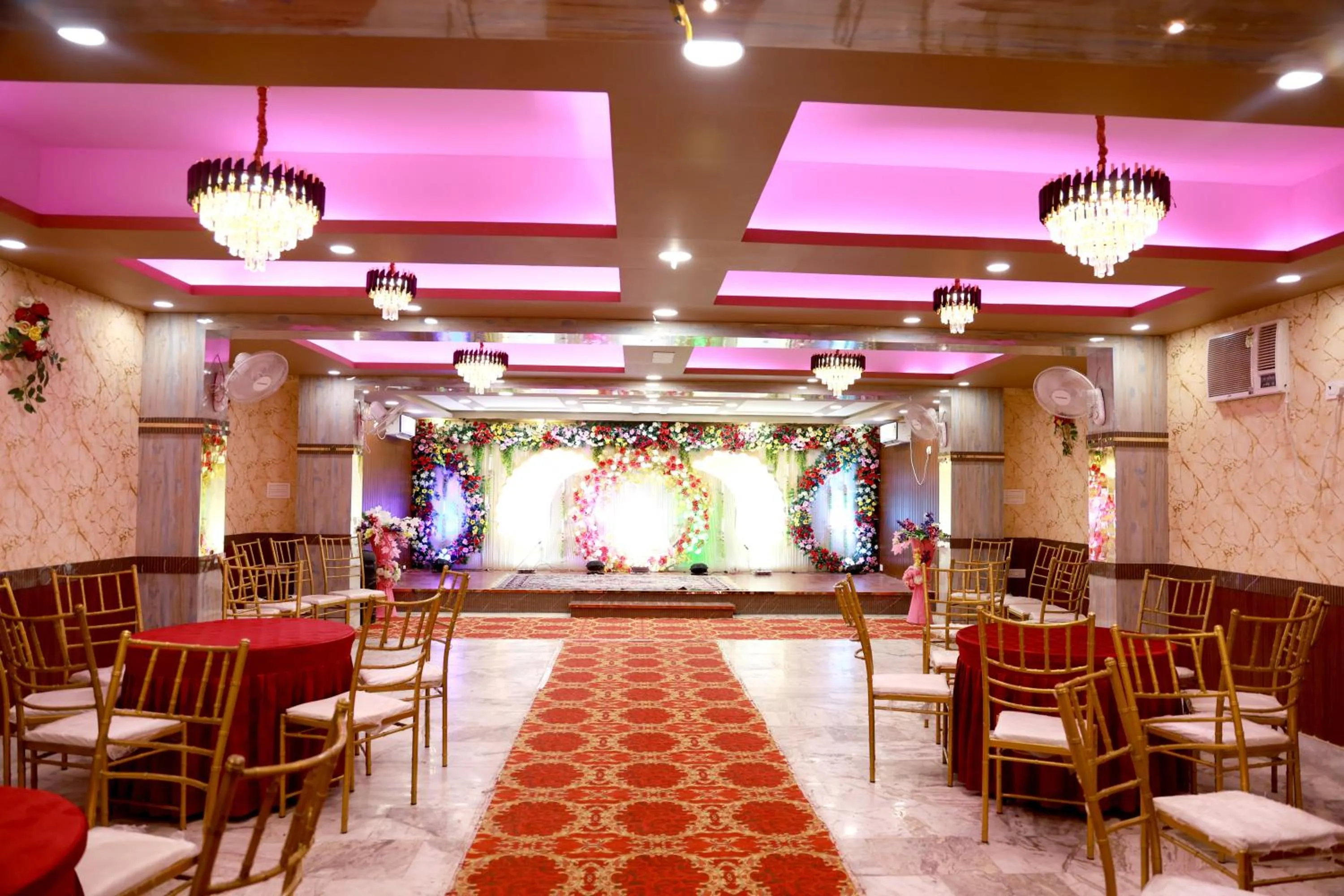 Entertainment in The ARL Hotels & Banquets