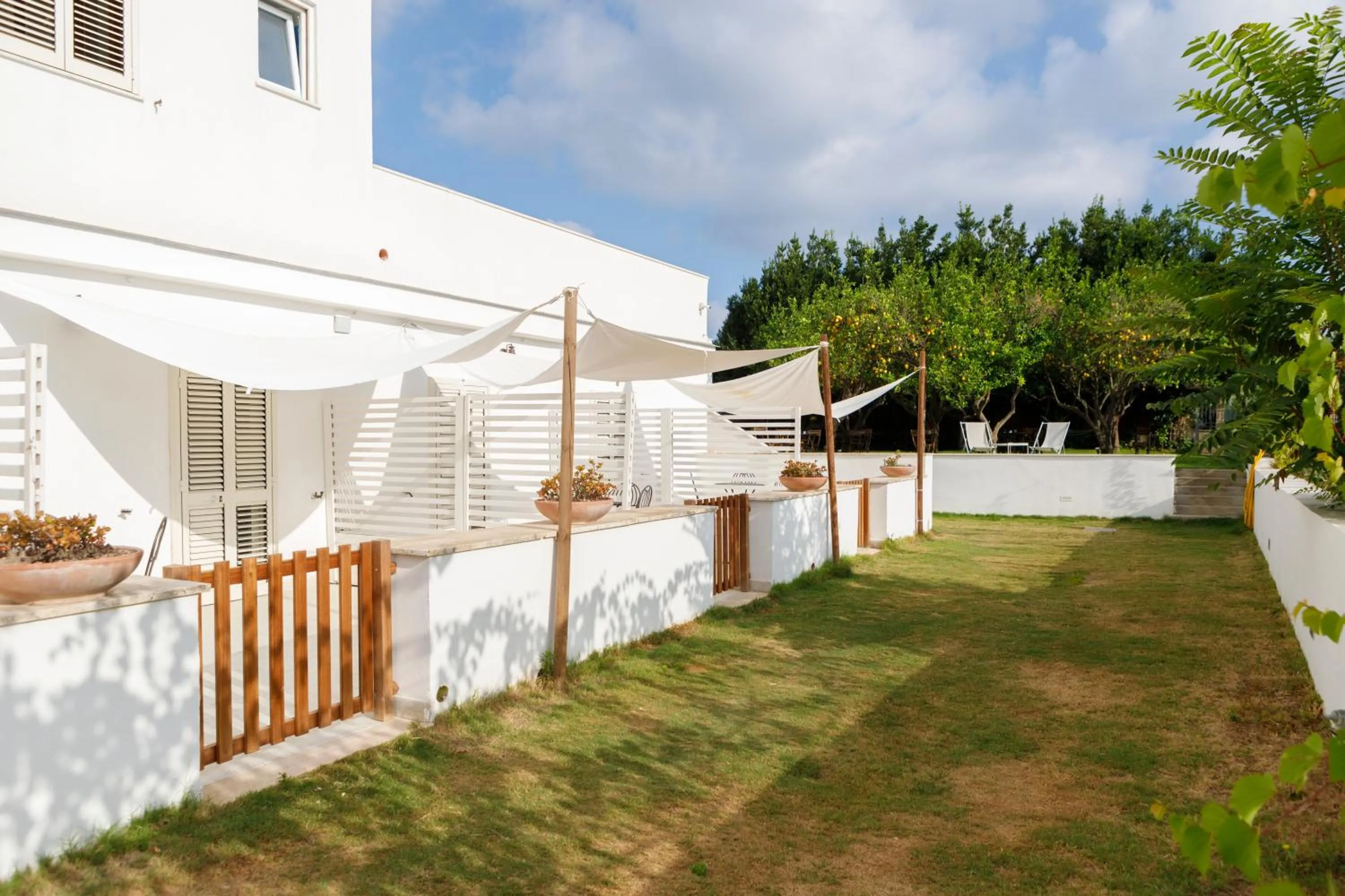 Property building in La Casa sul Faro