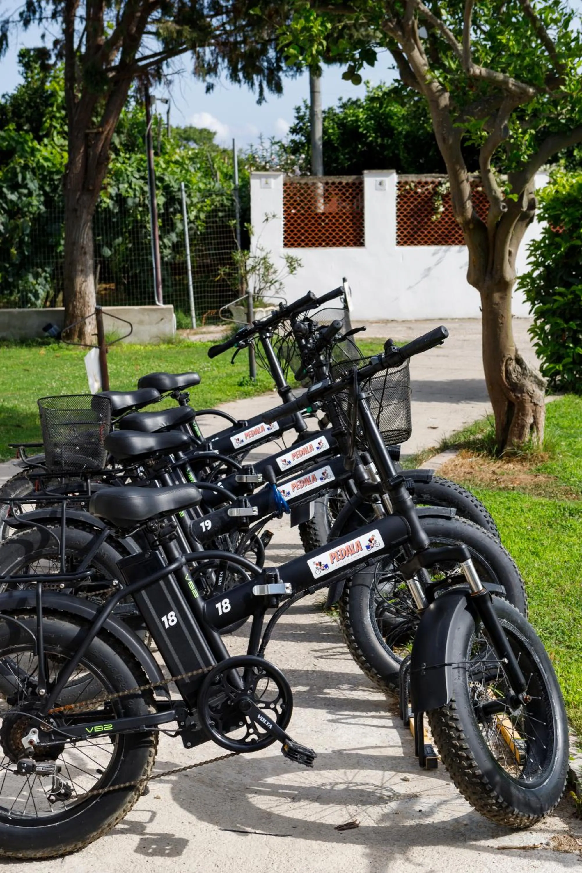 Cycling in La Casa sul Faro