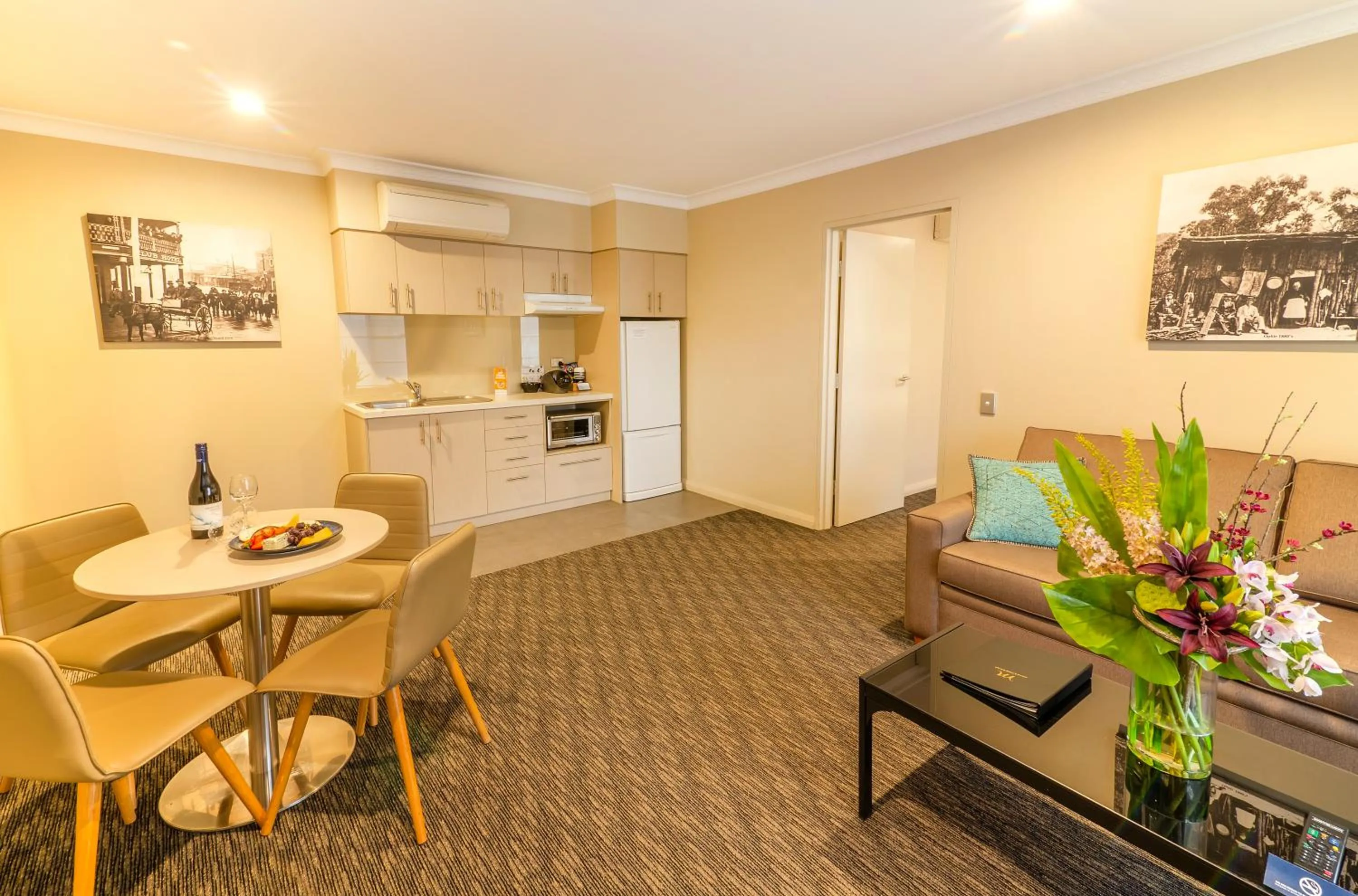 Kitchen or kitchenette in Mercure Orange