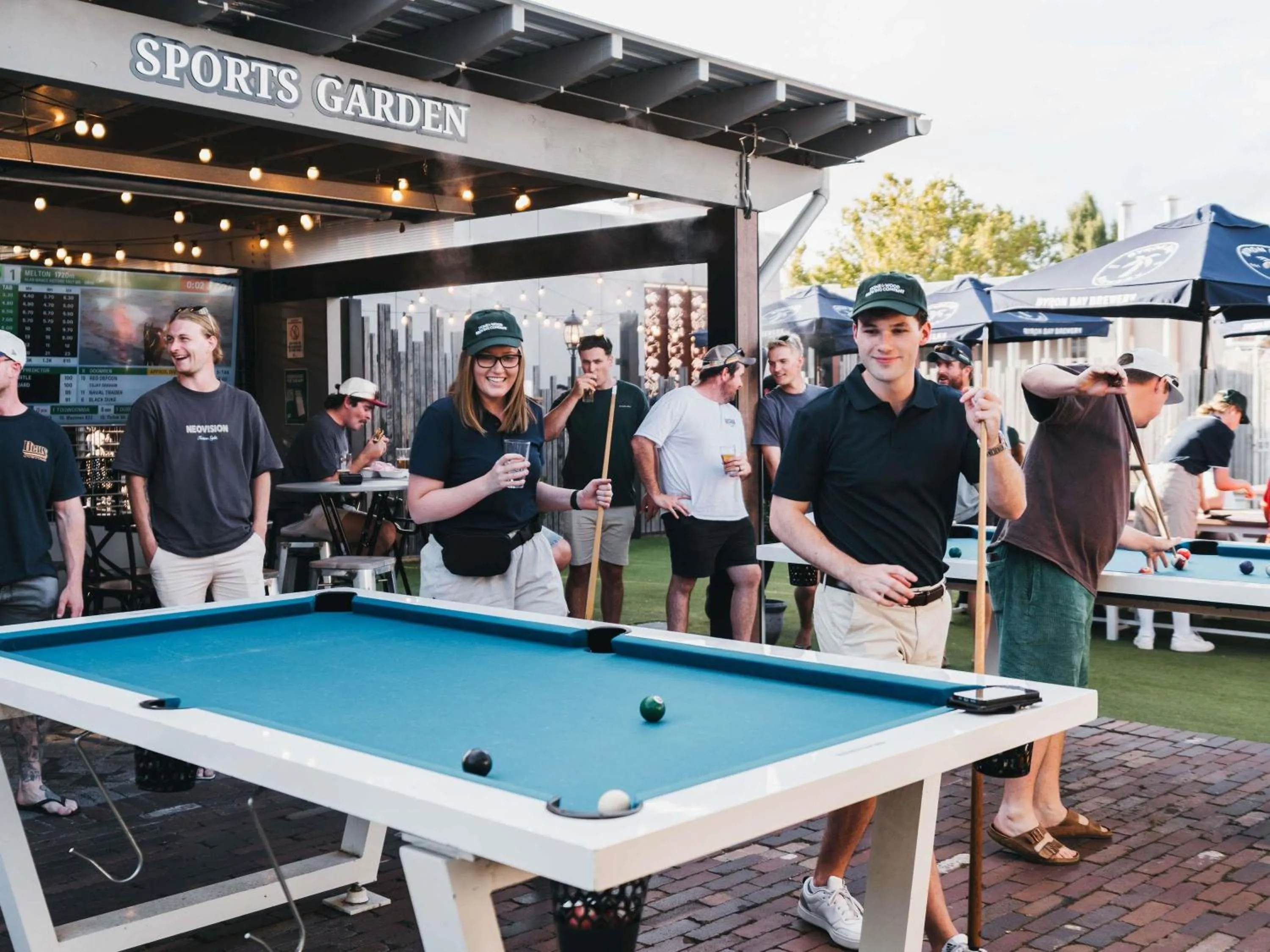 Property building in Mercure Orange