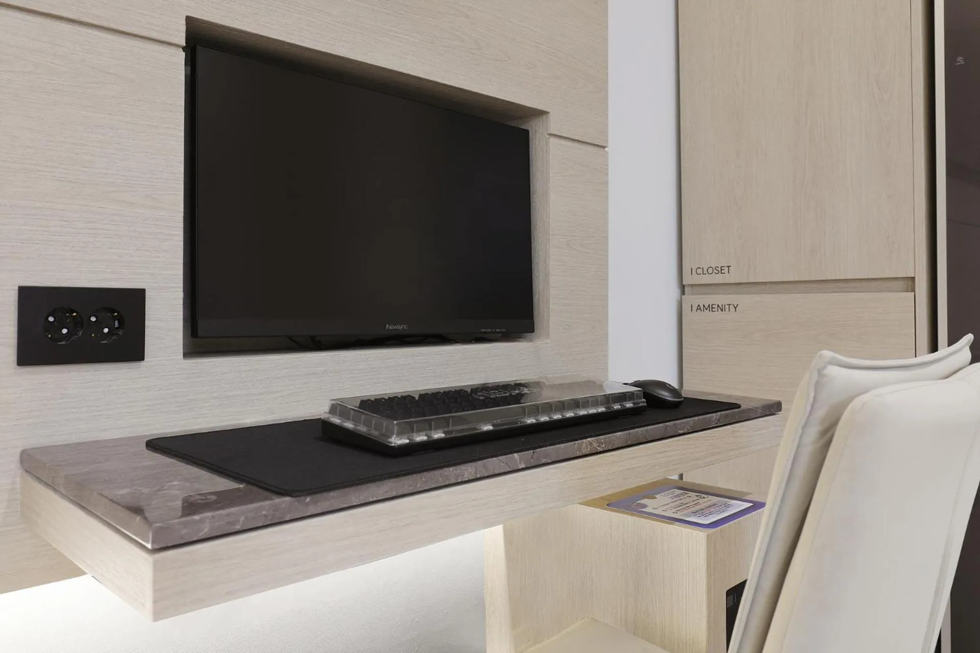 Hound Hotel Asan Terminal