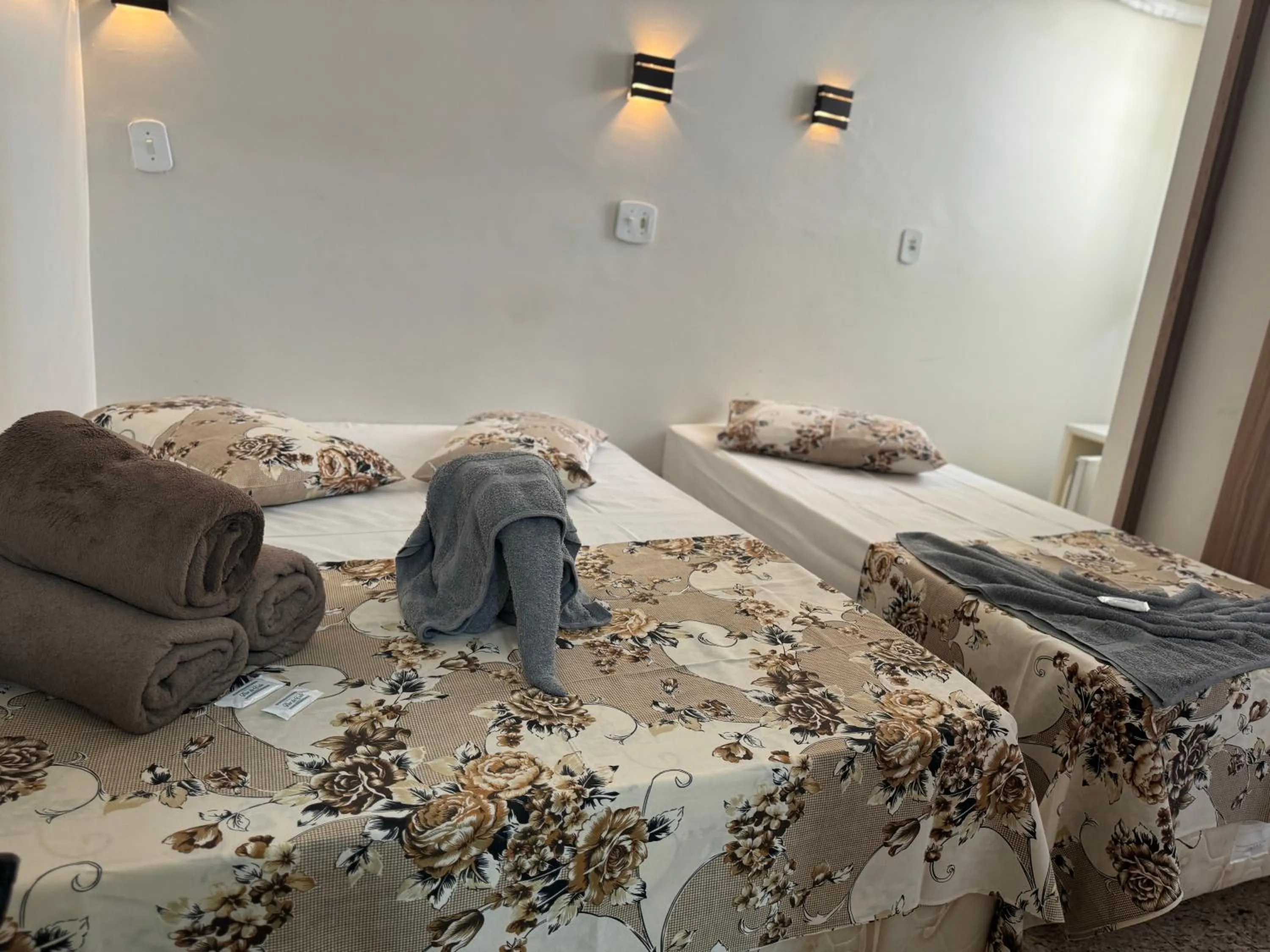 Photo of the whole room, Bed in Pousada Rabake