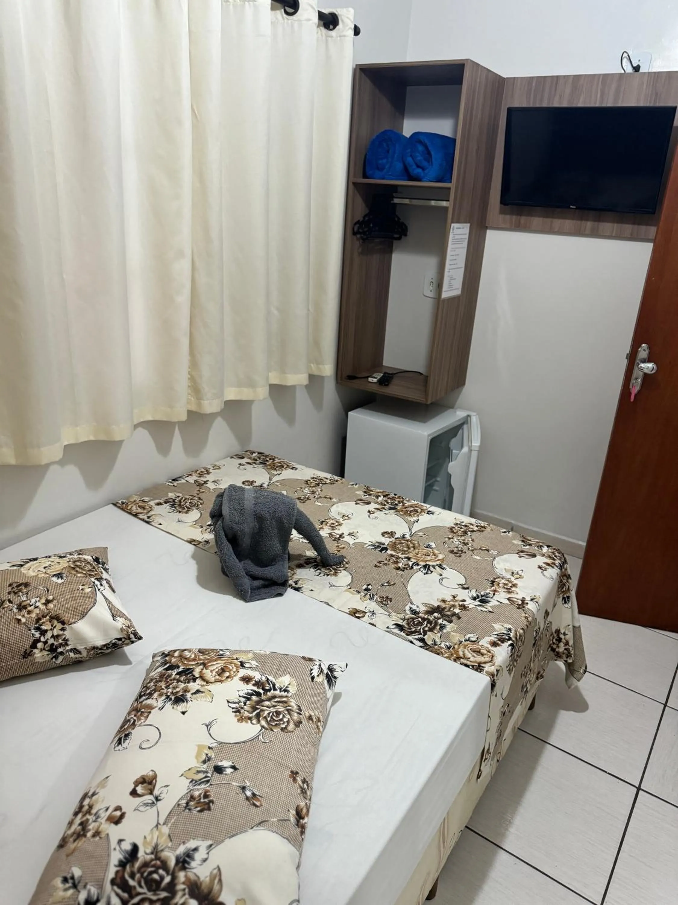 Photo of the whole room, Bed in Pousada Rabake