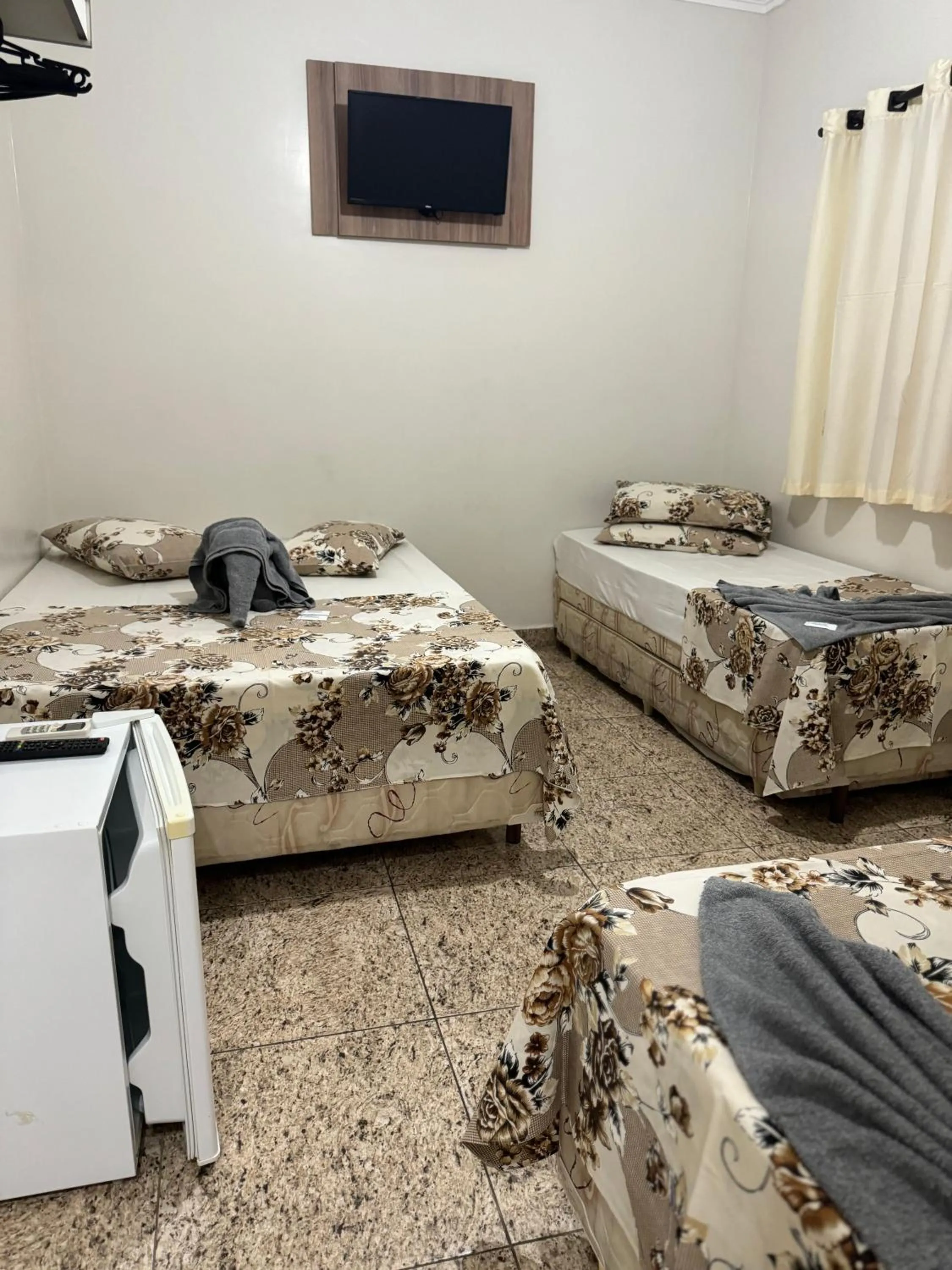 Photo of the whole room, Bed in Pousada Rabake