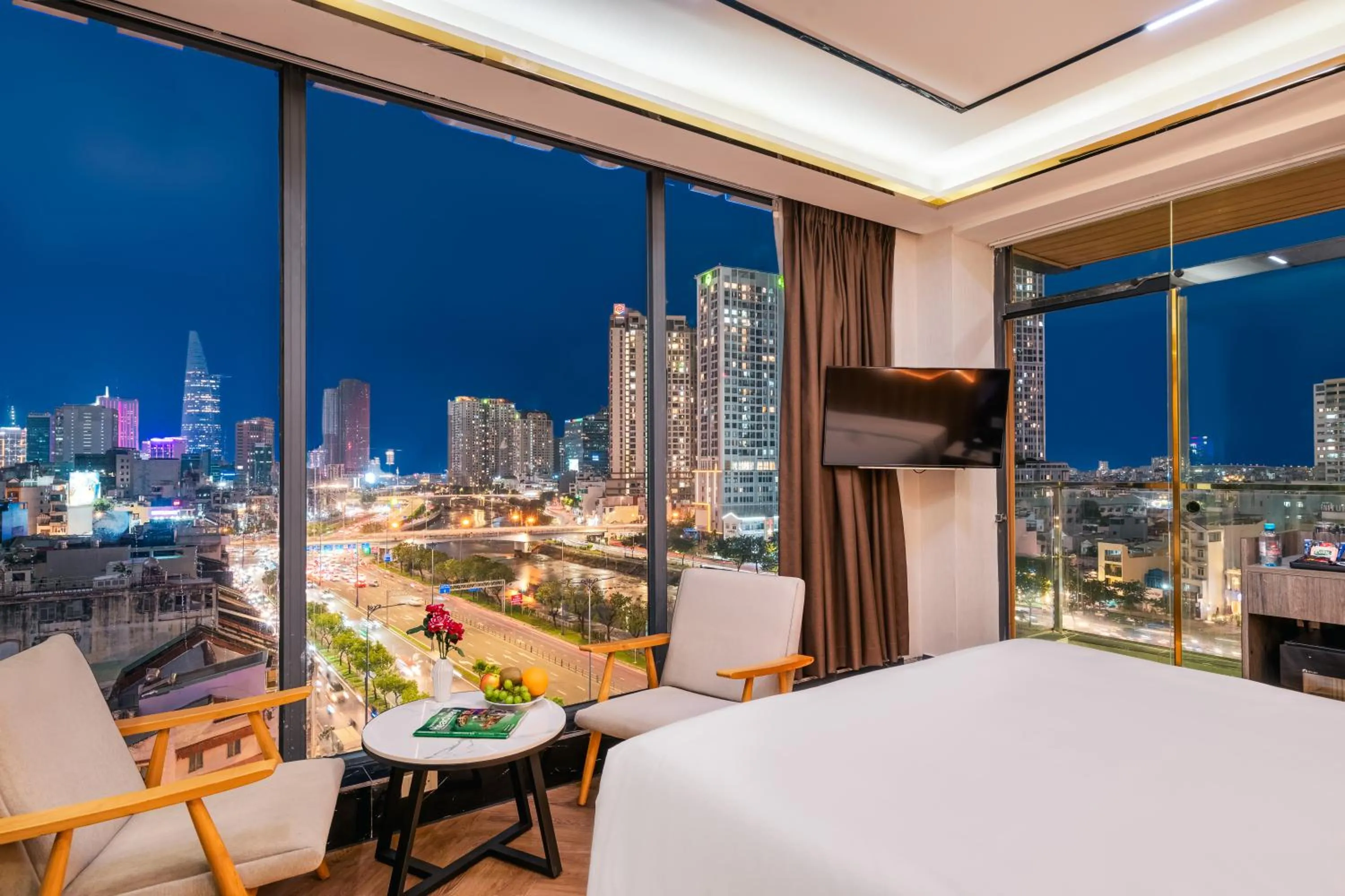 Bedroom in G8 Riverside Hotel Saigon