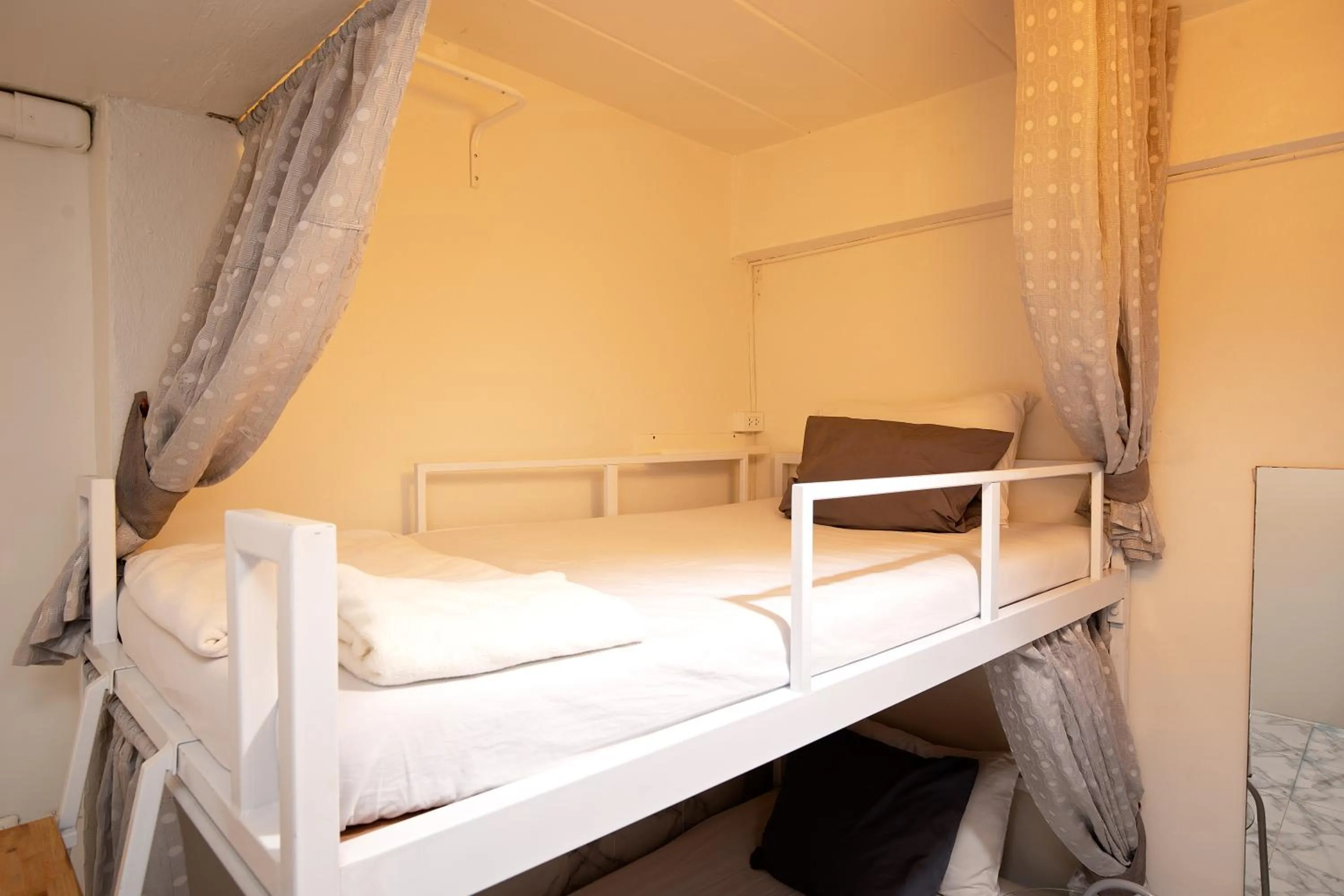 Bed in Take a Rest Donmueang