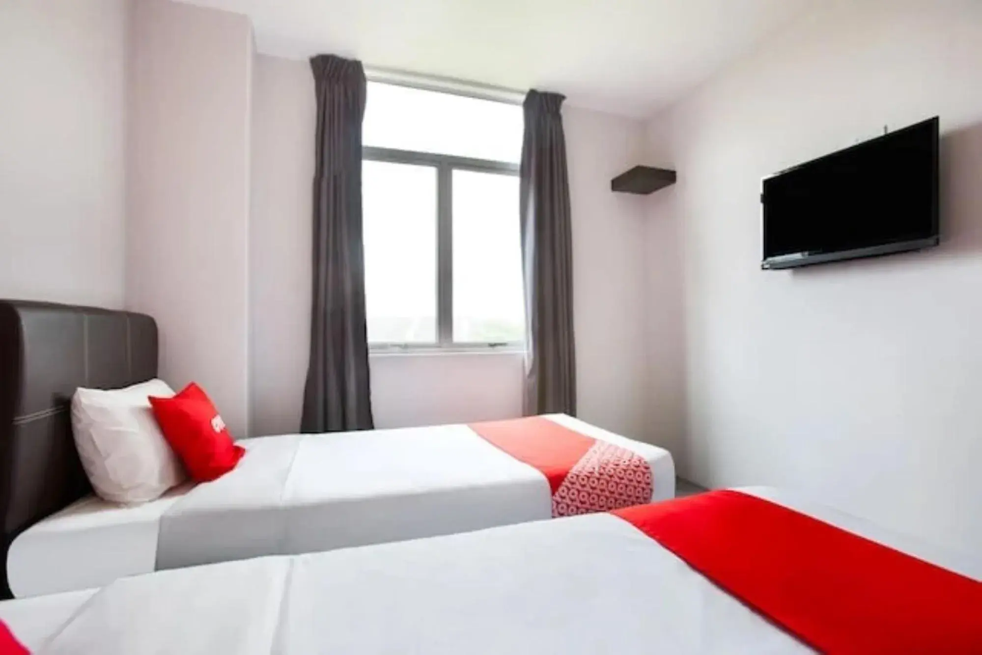 Twin Room - single occupancy in 988 Hotel Twin Room - single occupancy in 988 Hotel
