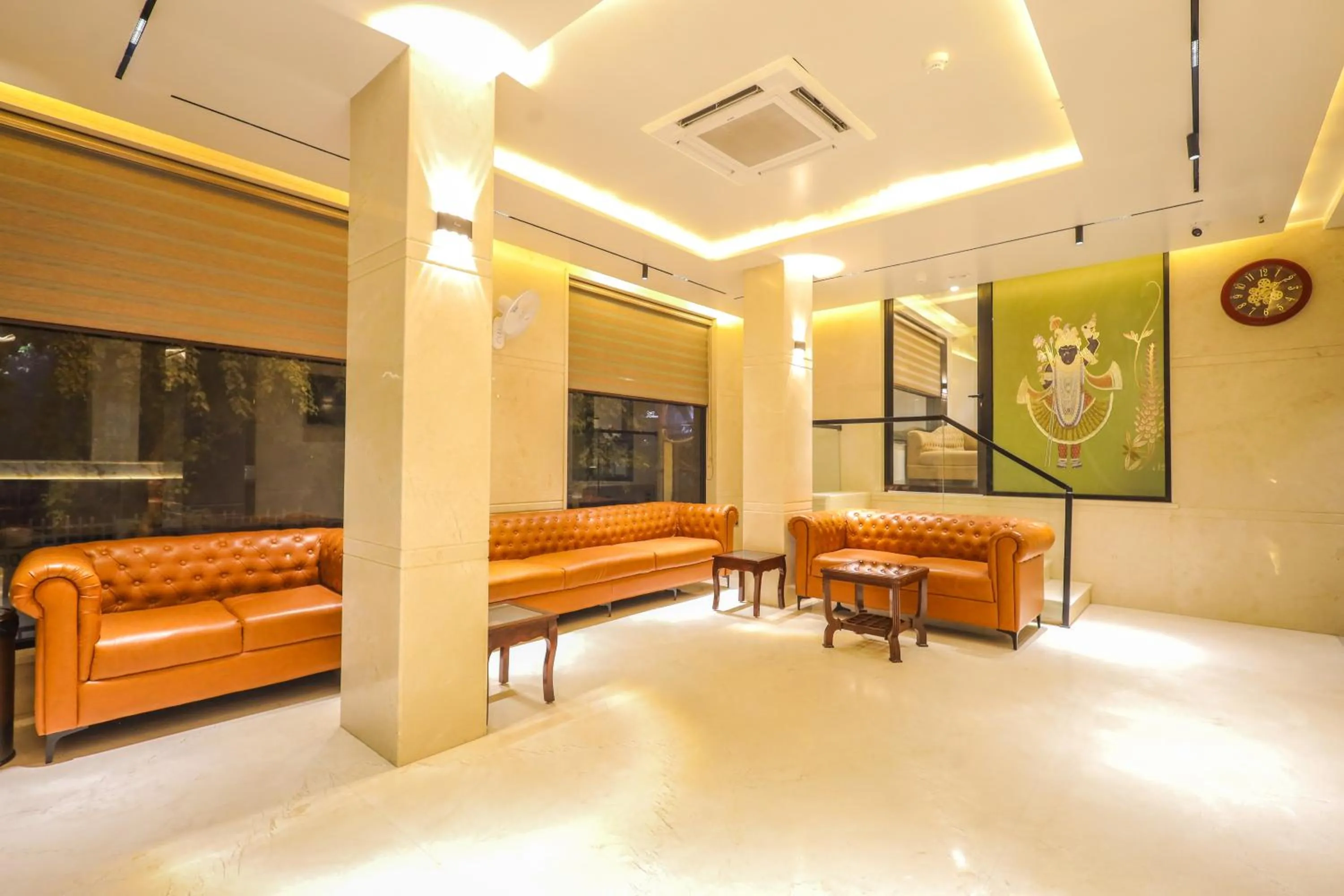 Lobby or reception in Shri Damodar Dham