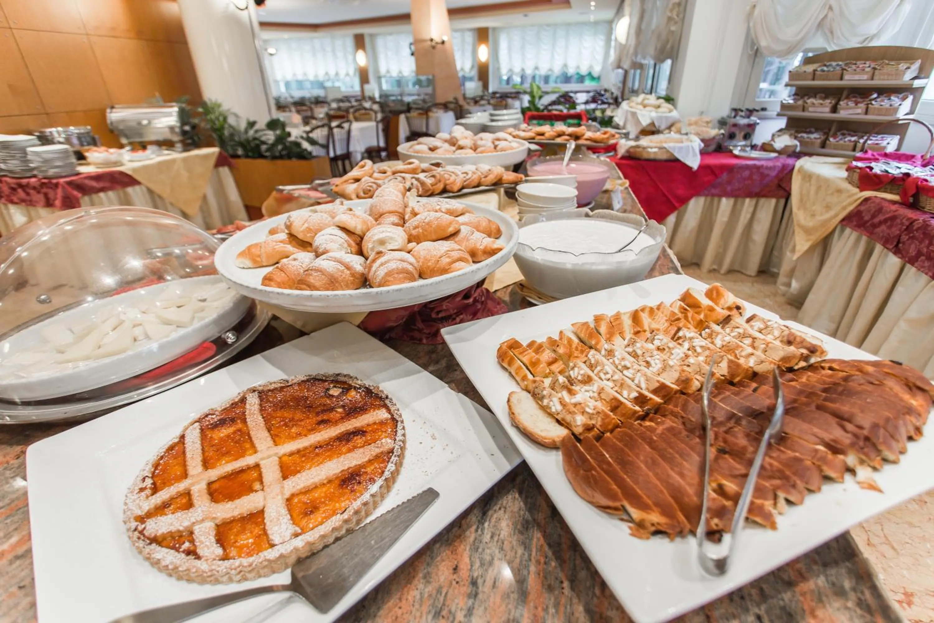 Lounge or bar in Hotel Everest