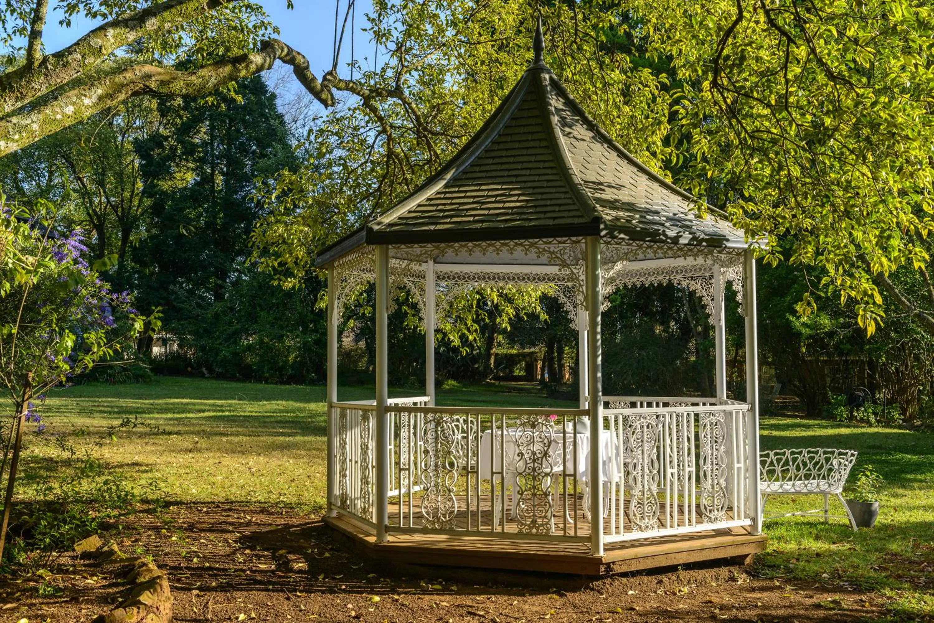 Day in Biggy Best Boutique Hotel & Self Catering Cottages