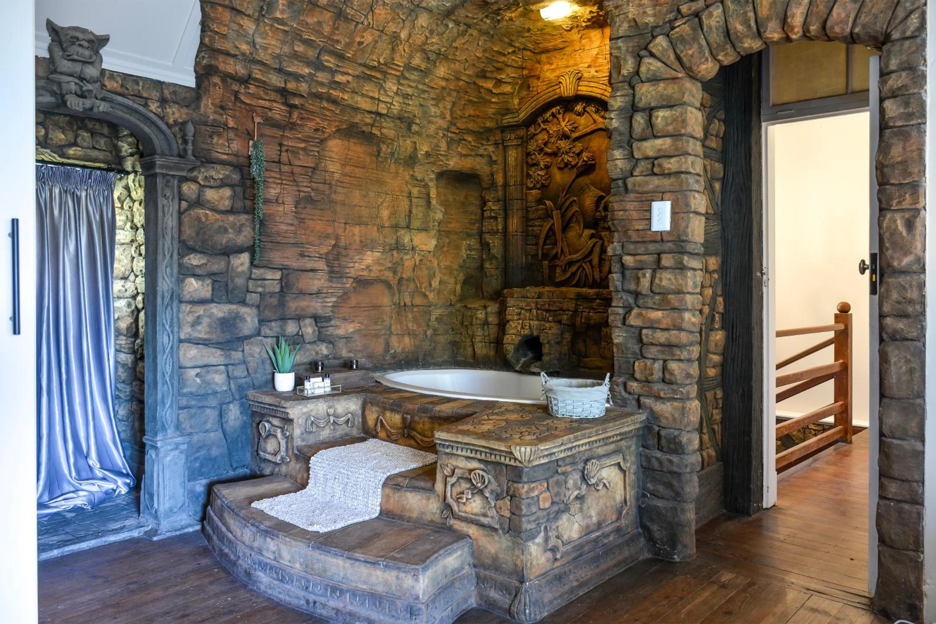 Bathroom in Biggy Best Boutique Hotel & Self Catering Cottages