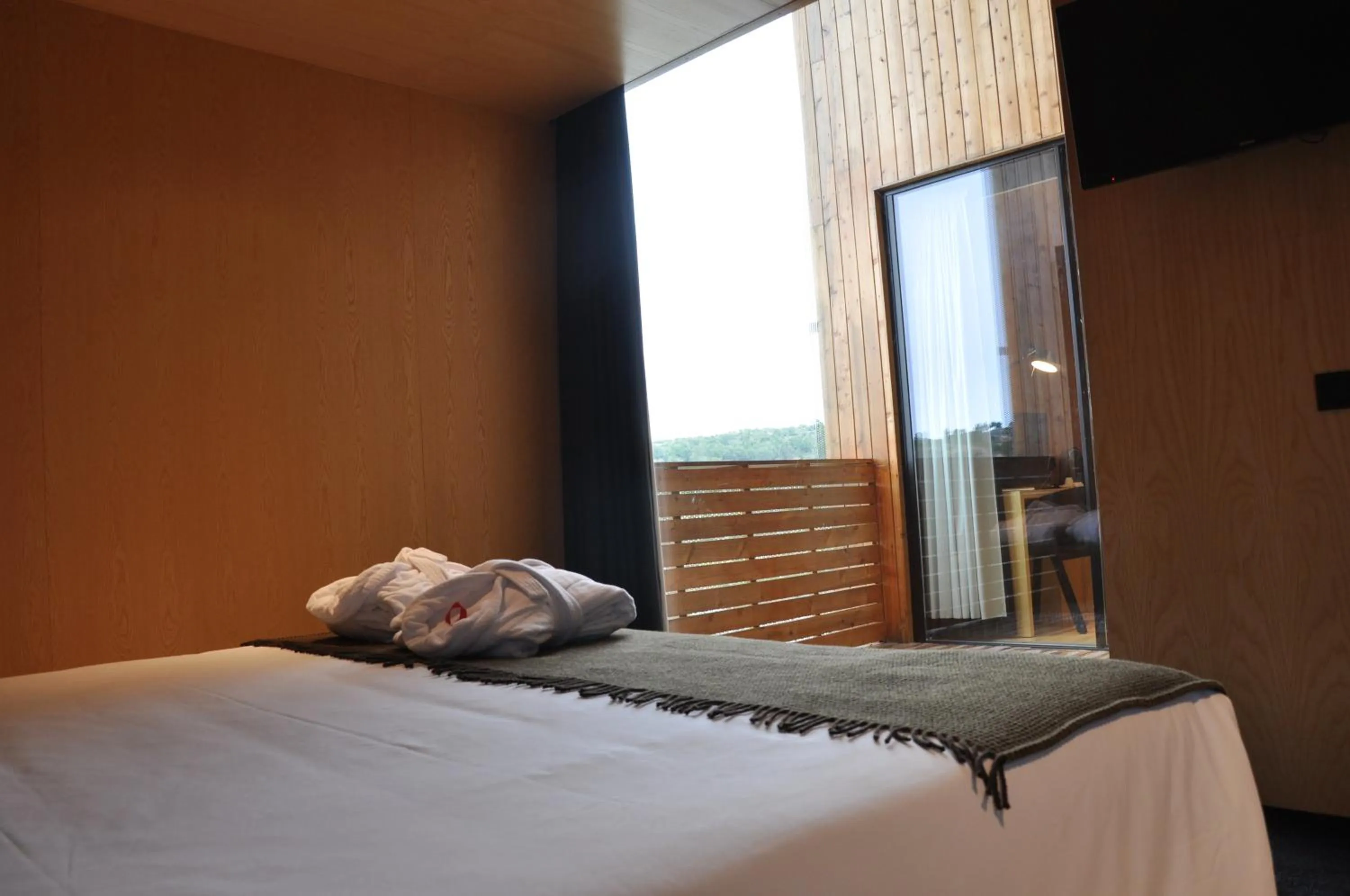 Balcony/Terrace, Bed in Cró Hotel Rural