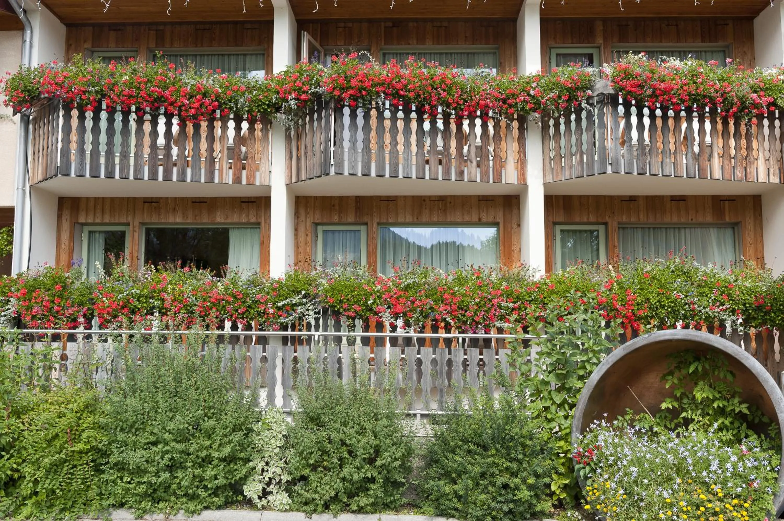 Facade/entrance in Etoile des Neiges Hôtel et Piscine