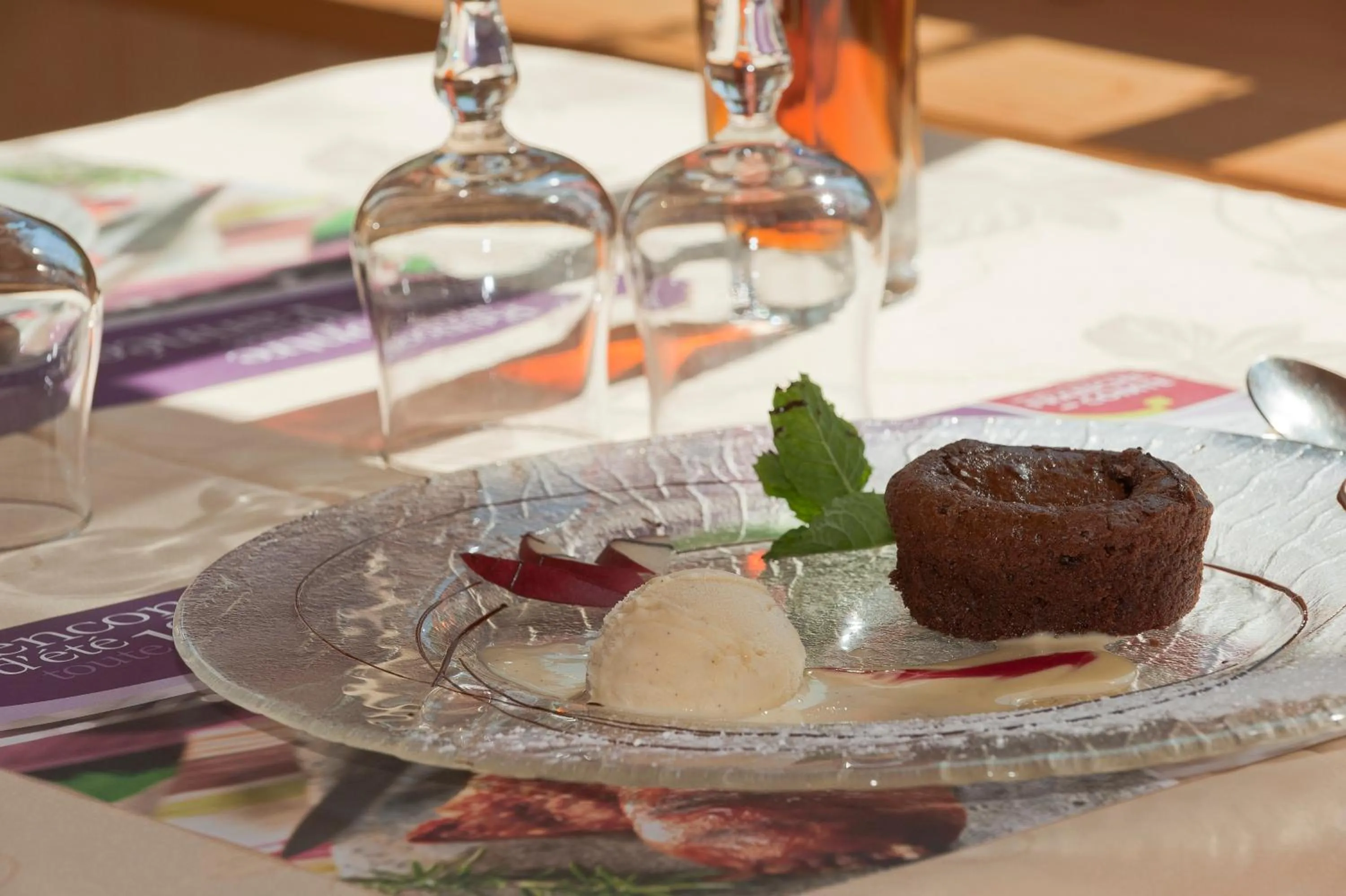 Food in Etoile des Neiges Hôtel et Piscine