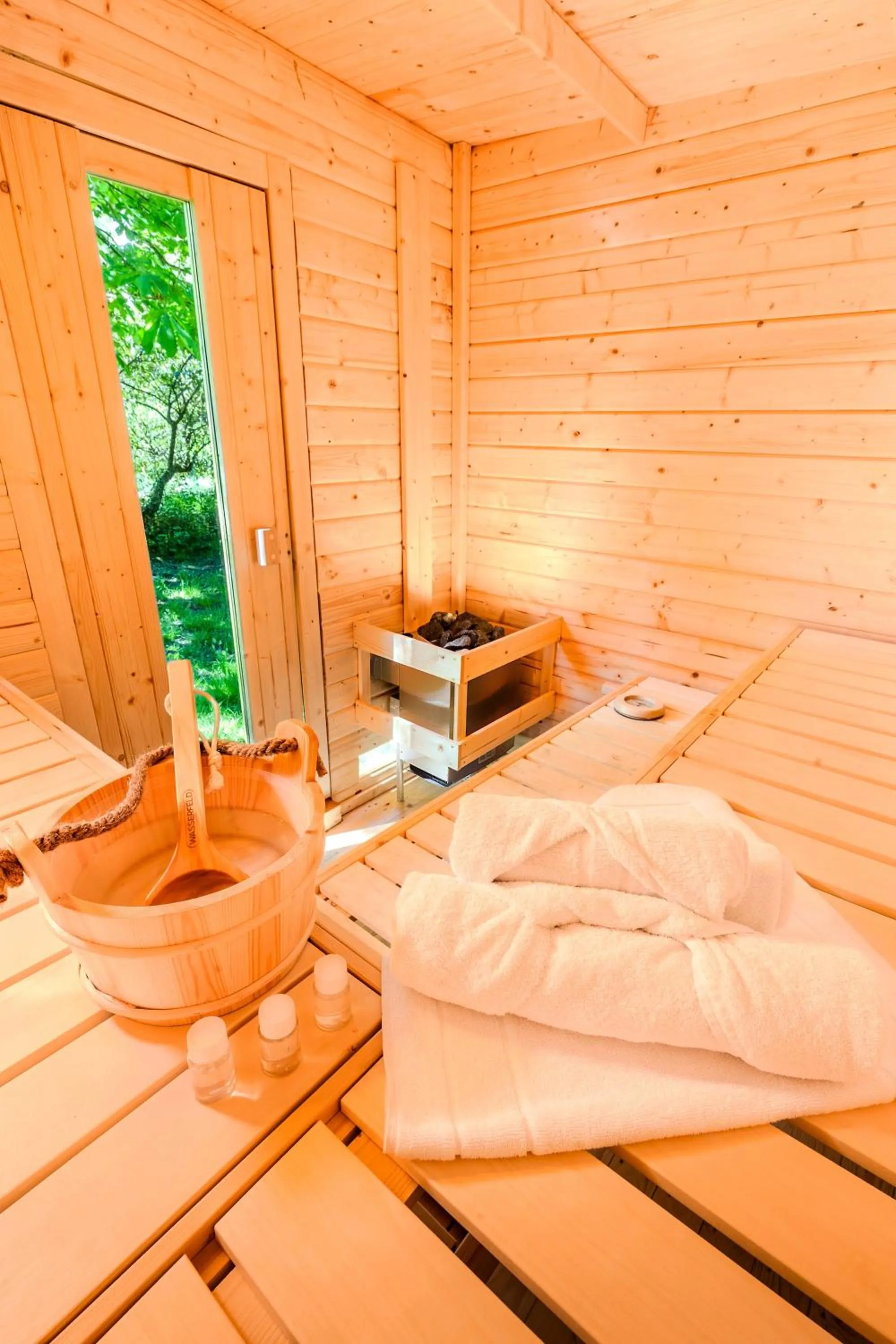 Bed in Weingut Muehlenschenke - Game-Room, Vineyard, Sauna and more