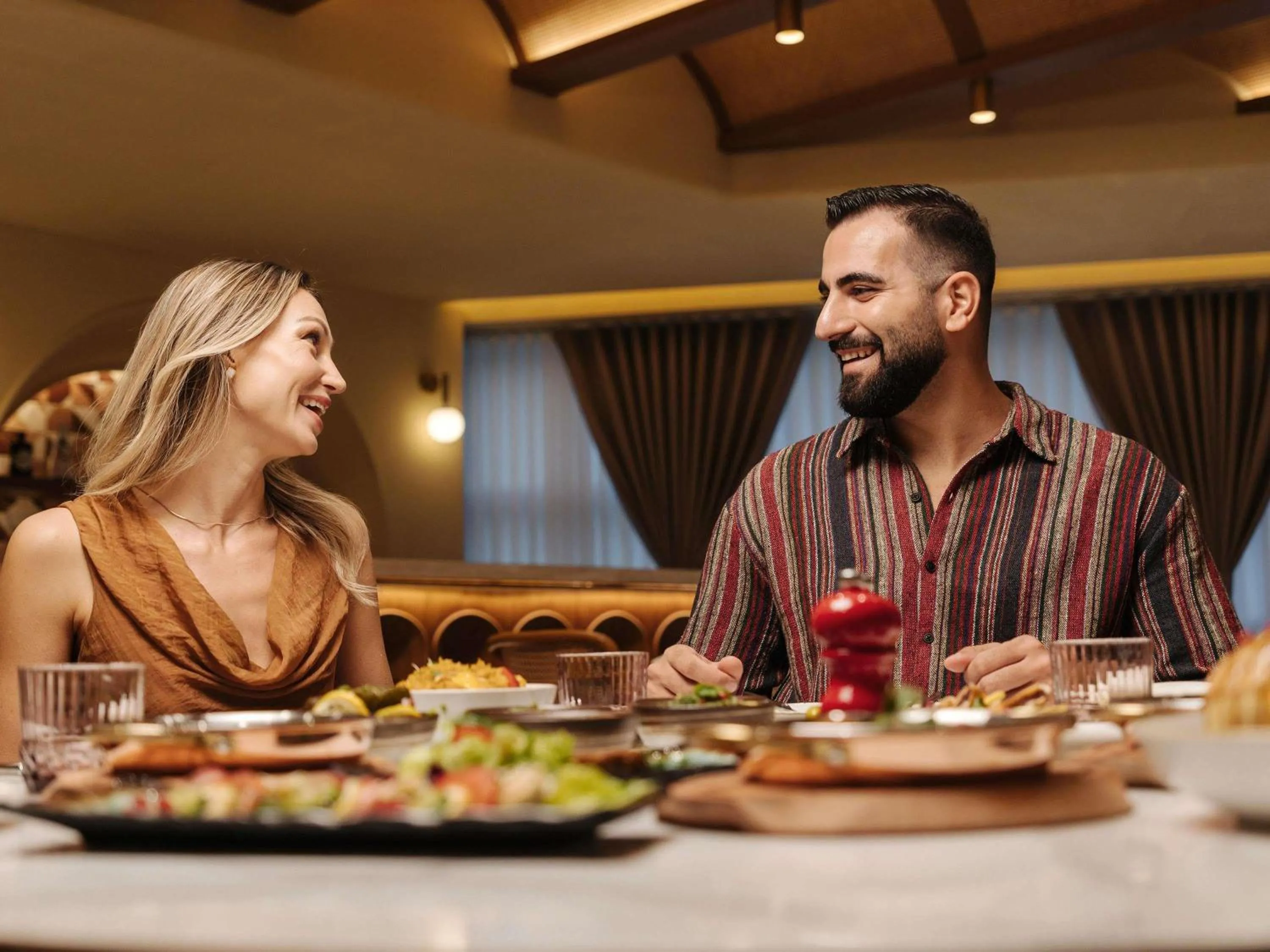 Restaurant/places to eat in Mercure Abu Dhabi Downtown