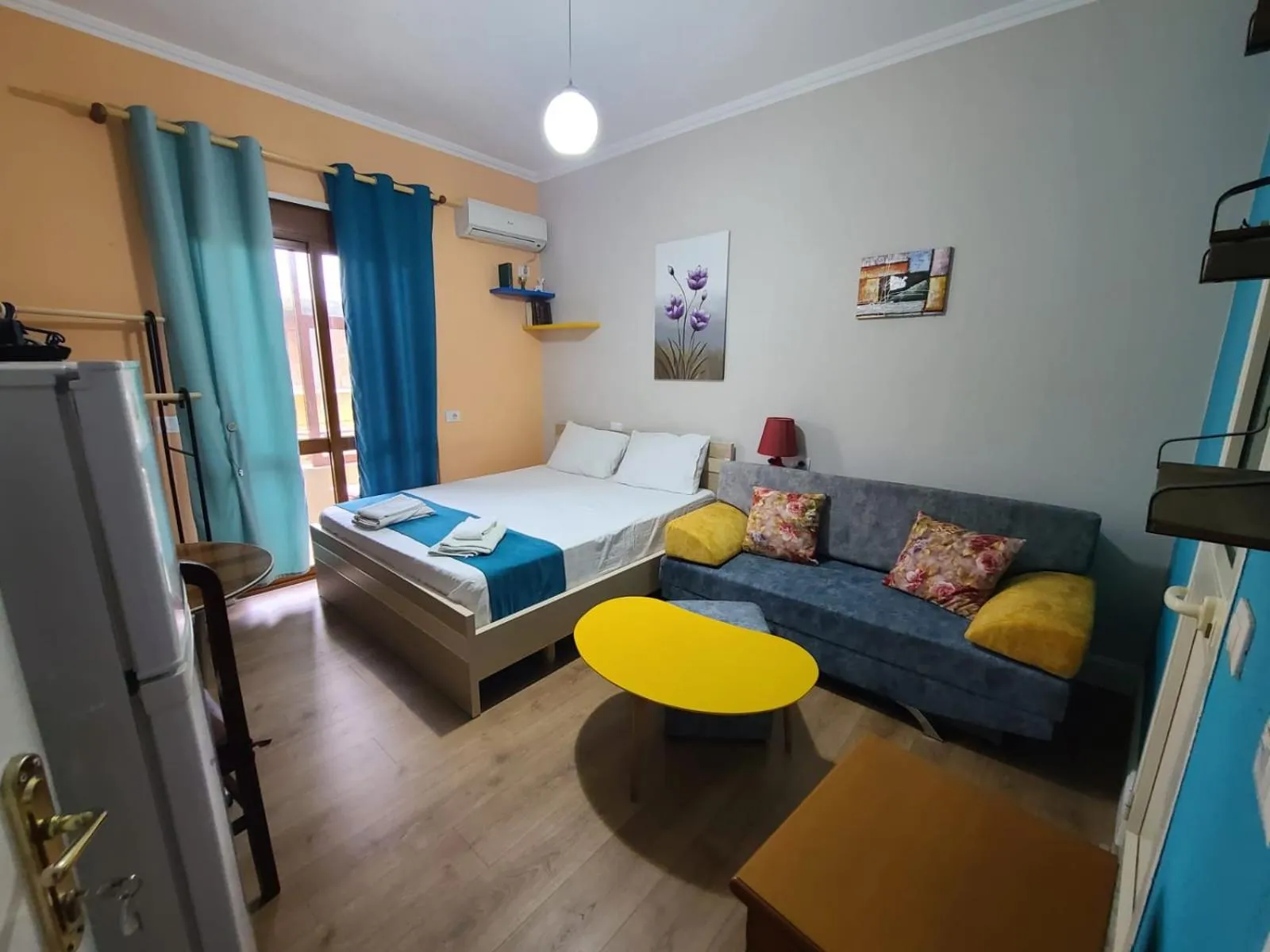 Photo of the whole room, Bed in My Apartments Durres