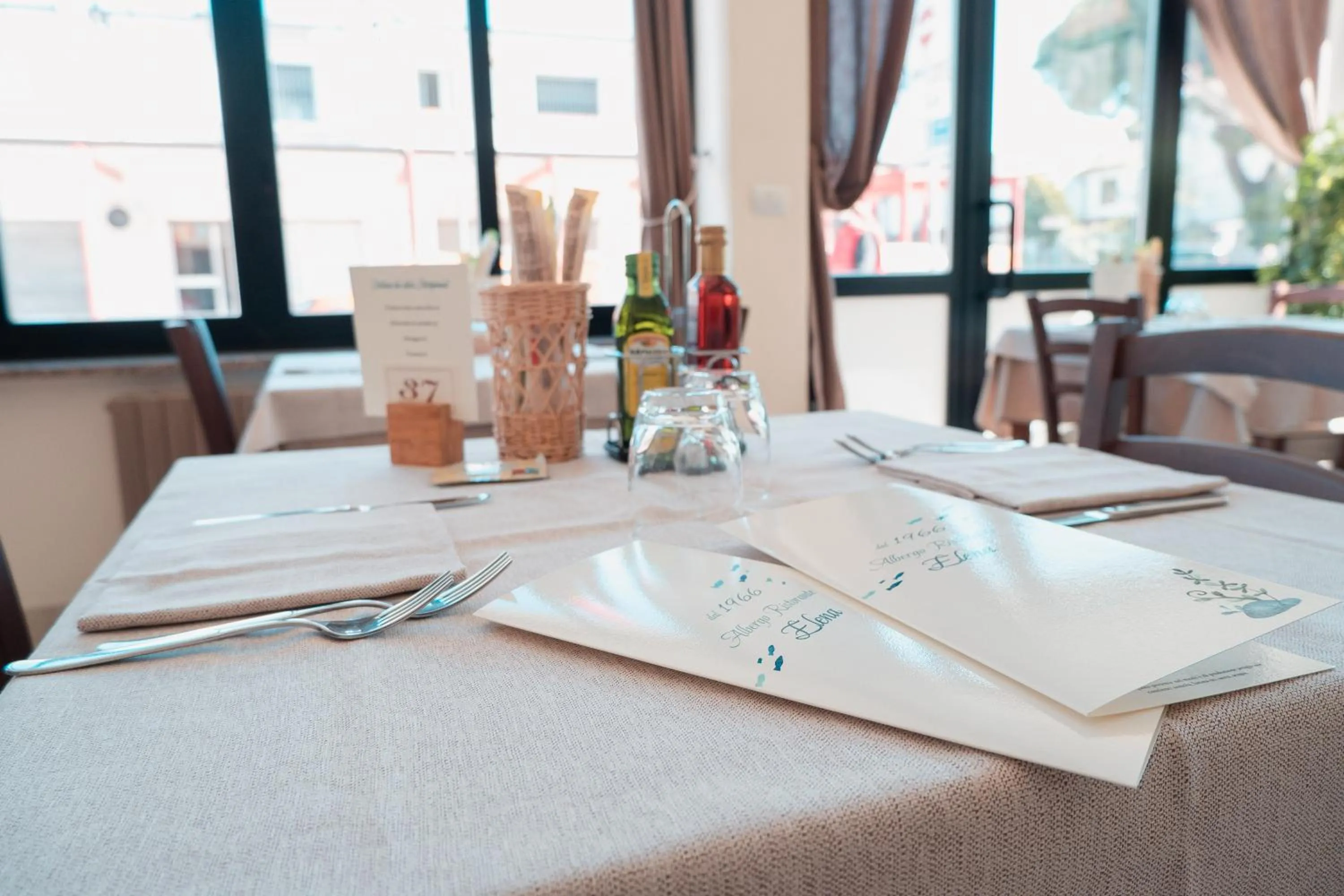 Restaurant/places to eat in Albergo ristorante Elena