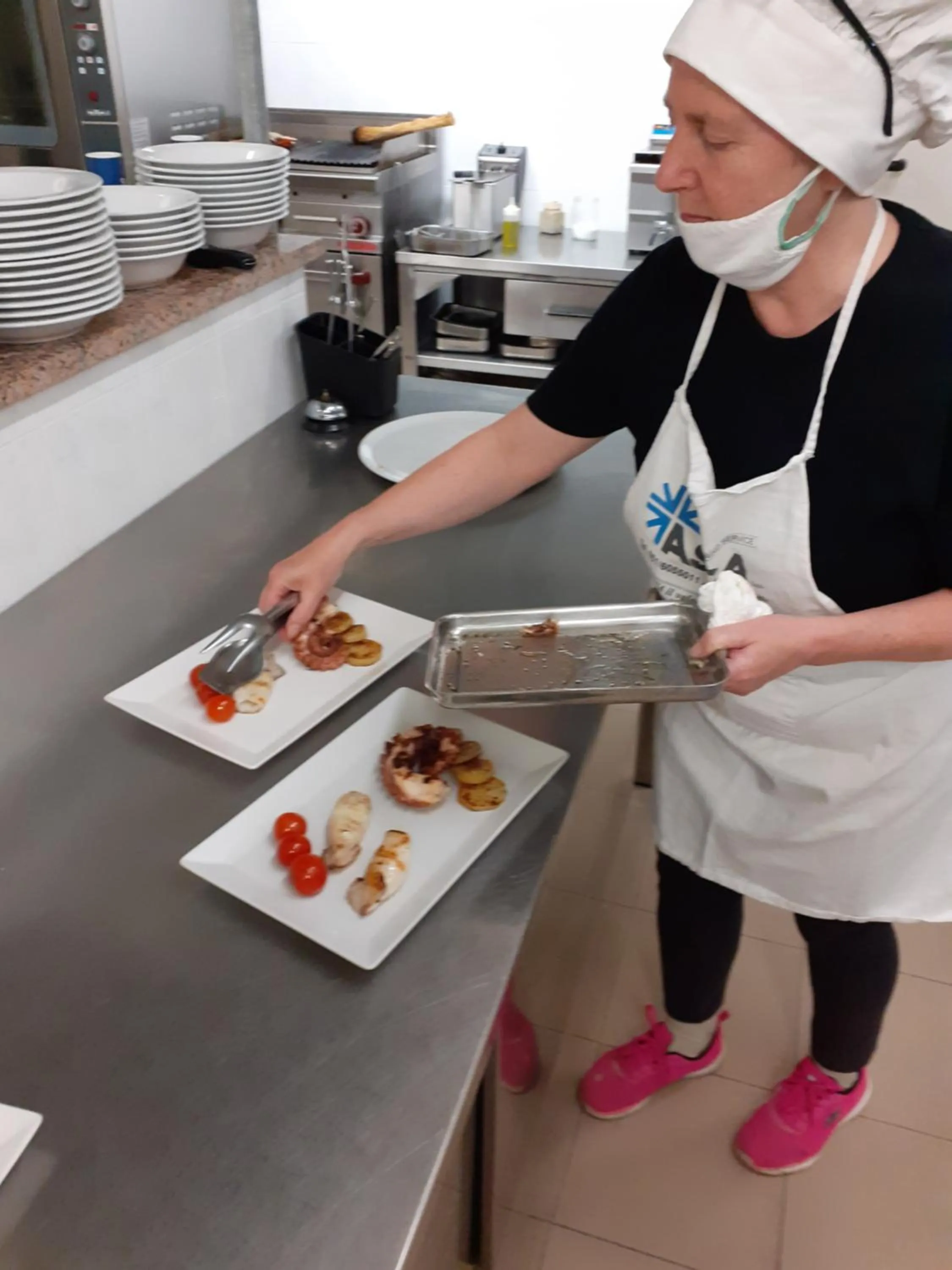 Restaurant/places to eat in Albergo ristorante Elena