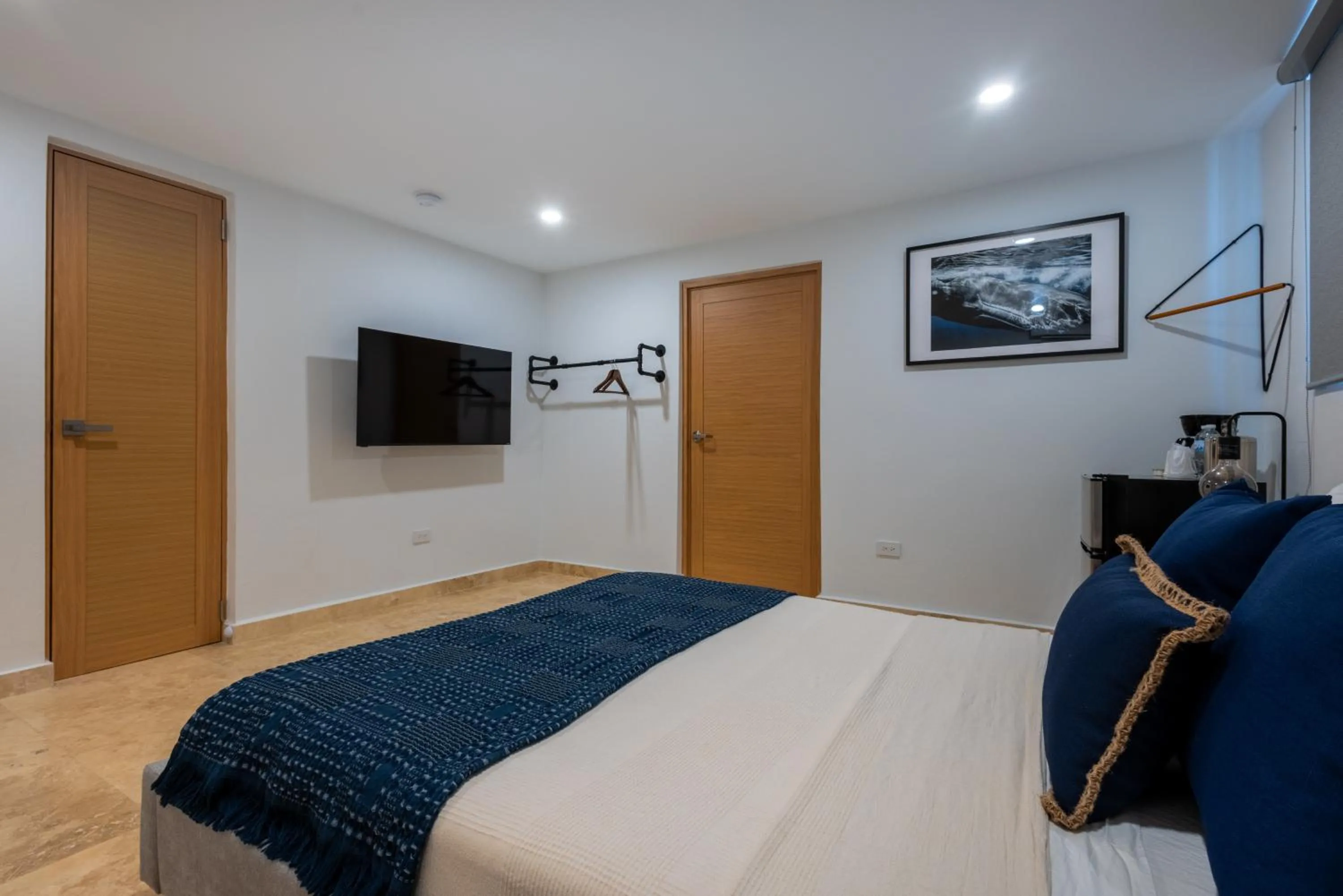 Bed in Anchors Hotel