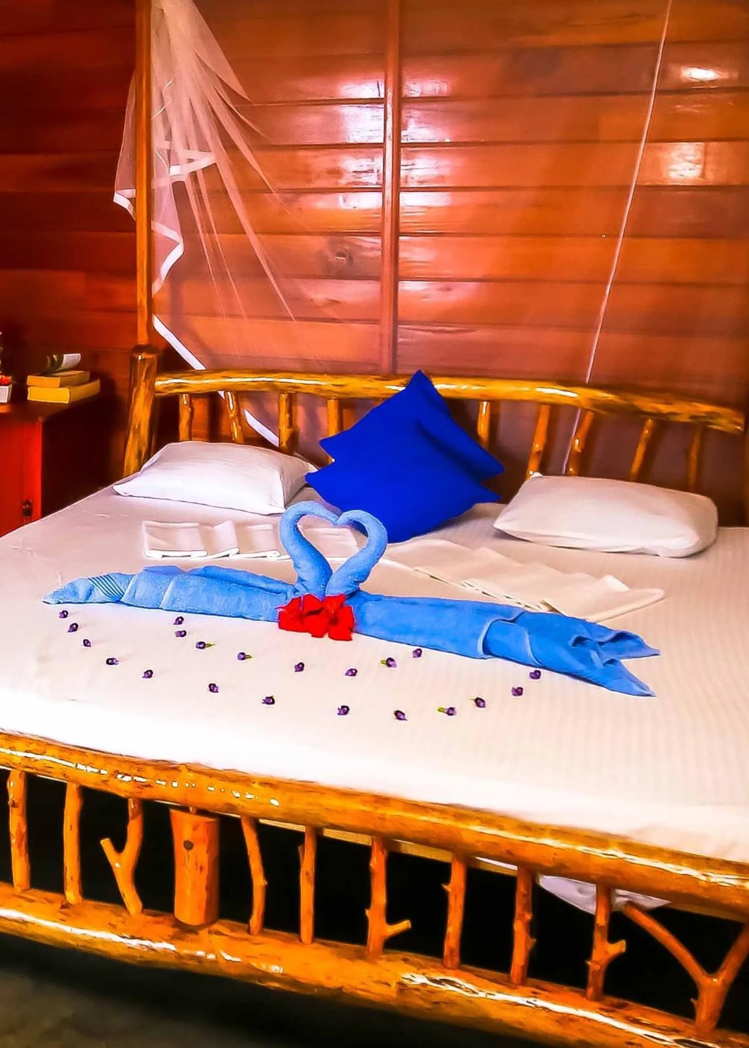 Bed in Talalla Freedom Resort